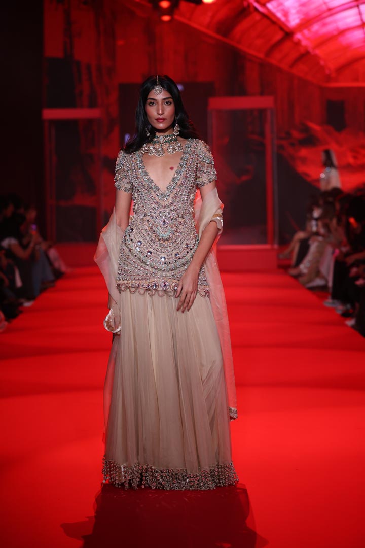 Ratnarekha Kurta Set