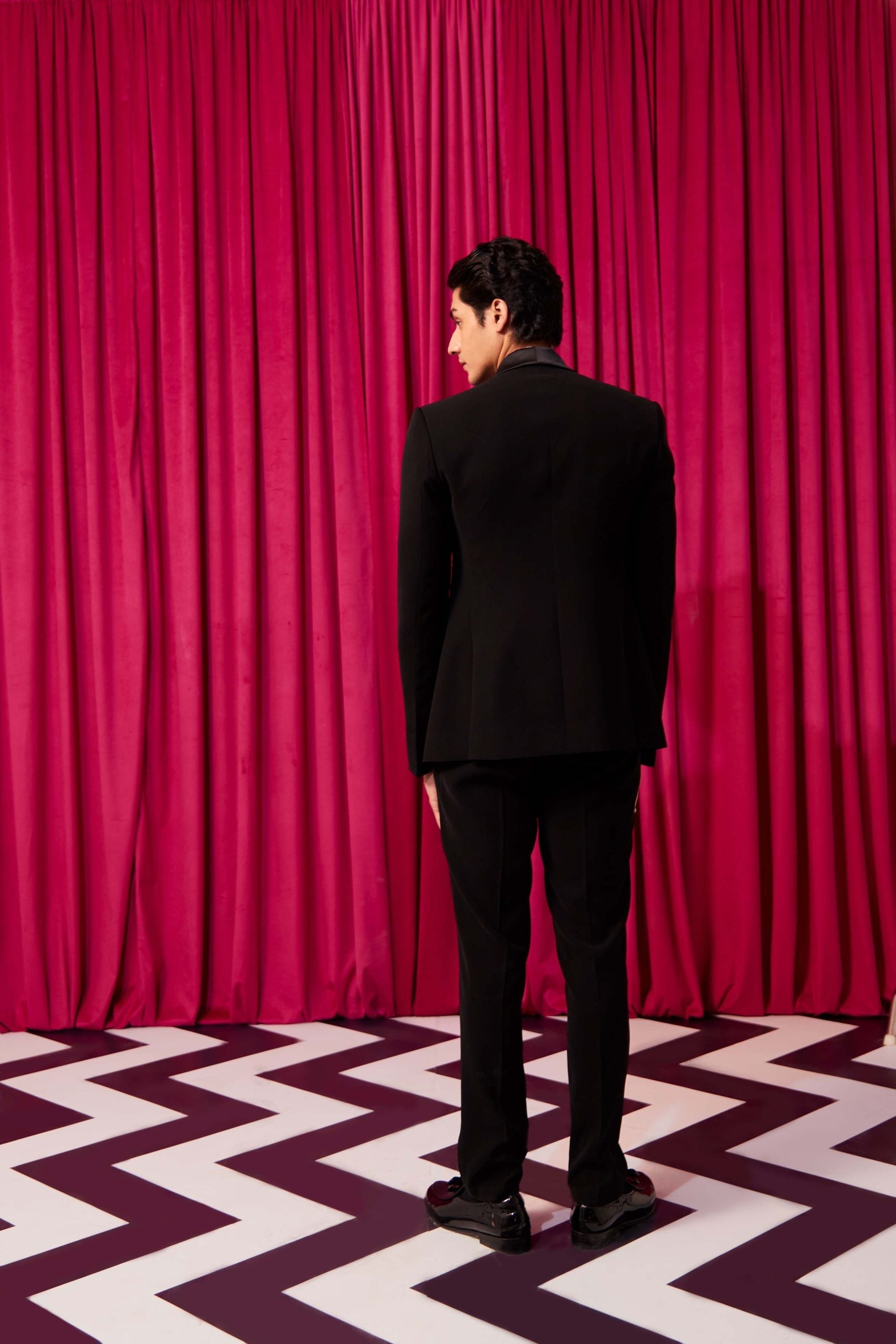 Dazzle tuxedo set