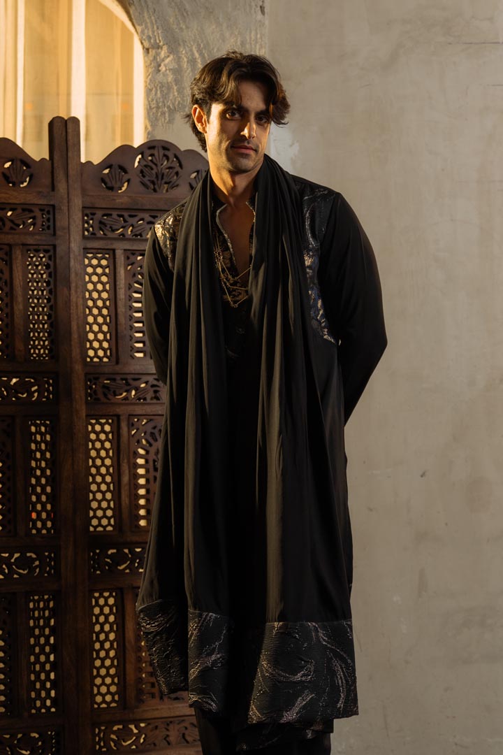 Black silk Crepe Kurta set with dupatta