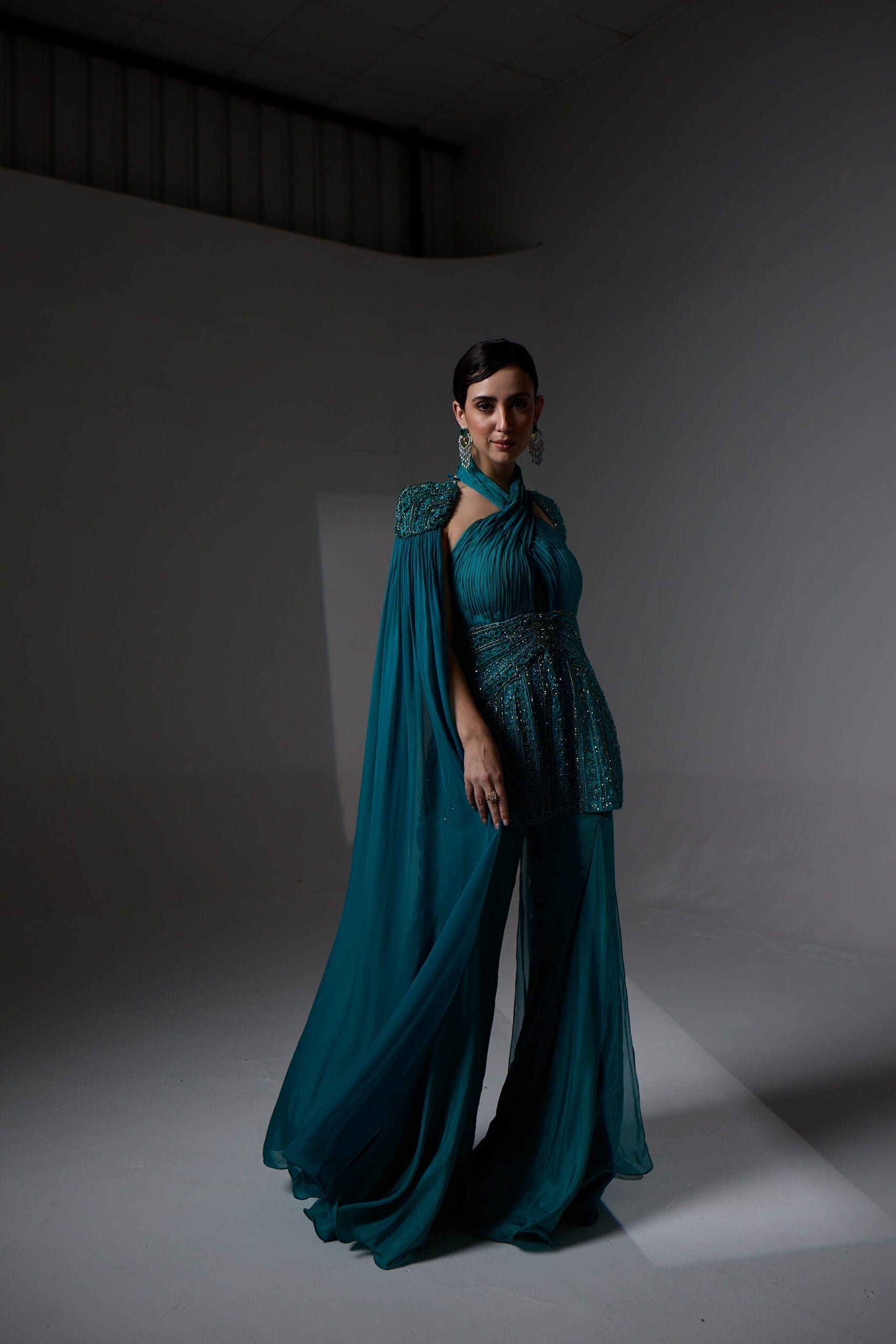 Alma sharara set