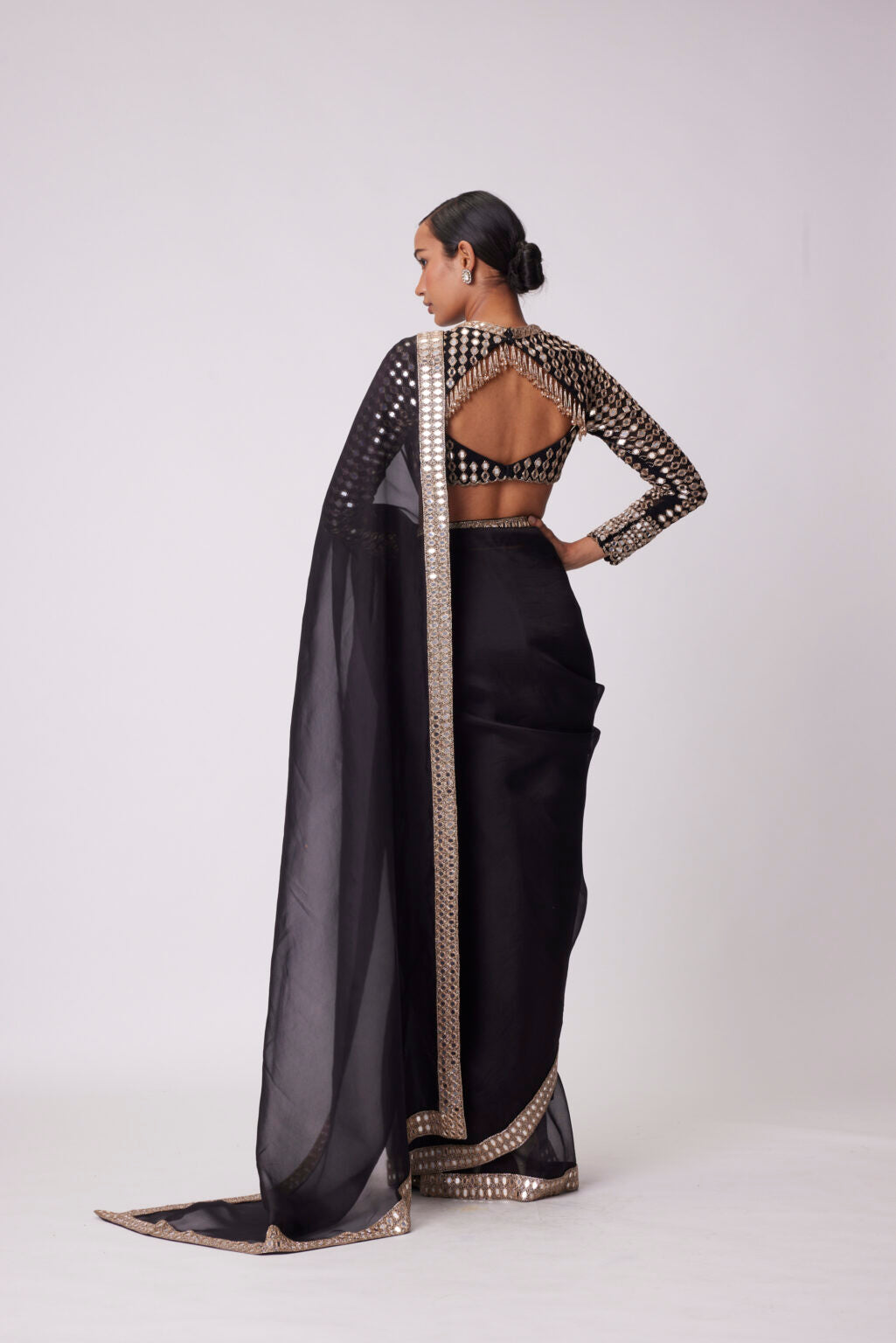 Image of BLACK HAND EMBROIDERED ORGANZA SAREE SET