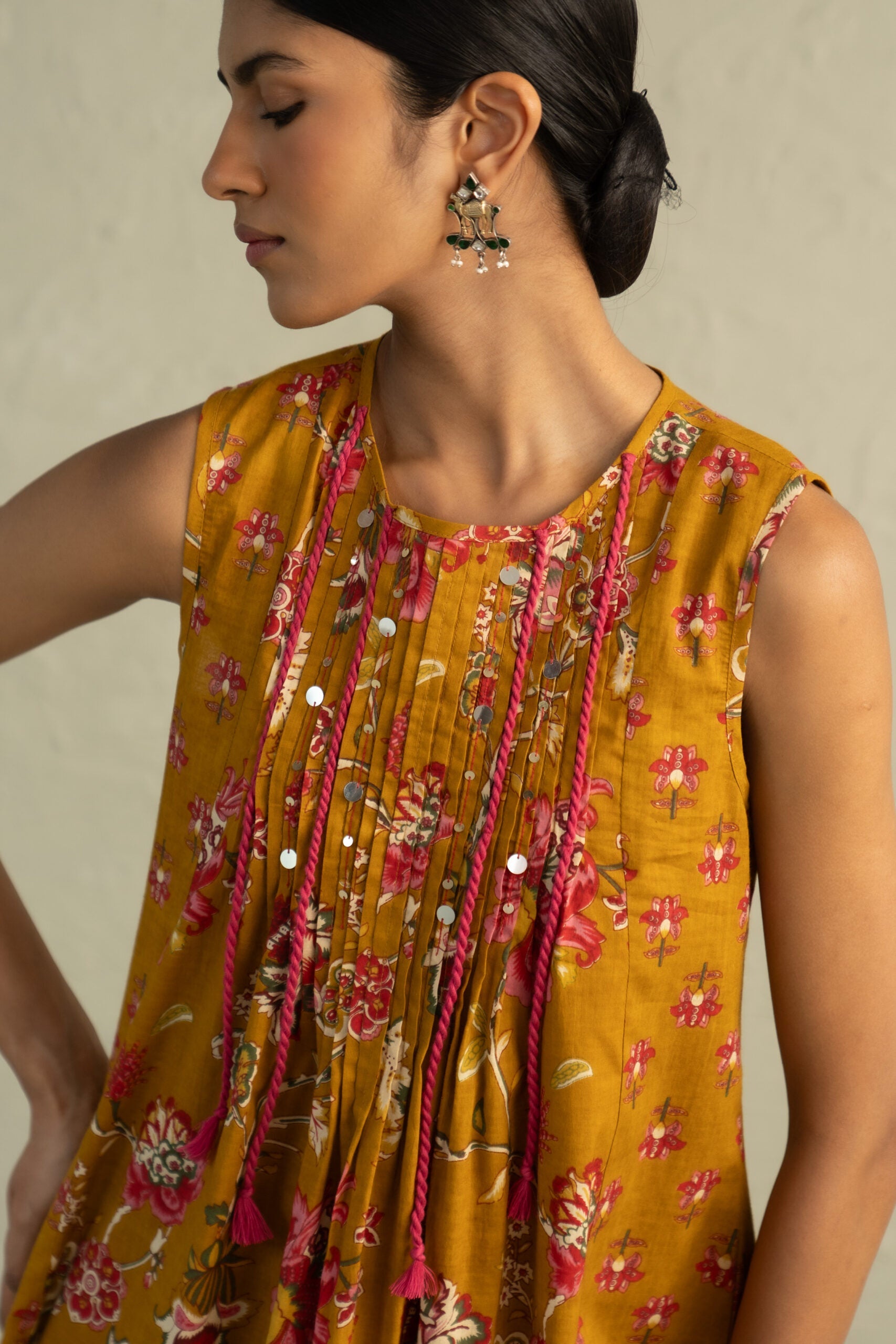 Mustard Phool Dori Pintuck Sleeveless Kurta Salwar Set