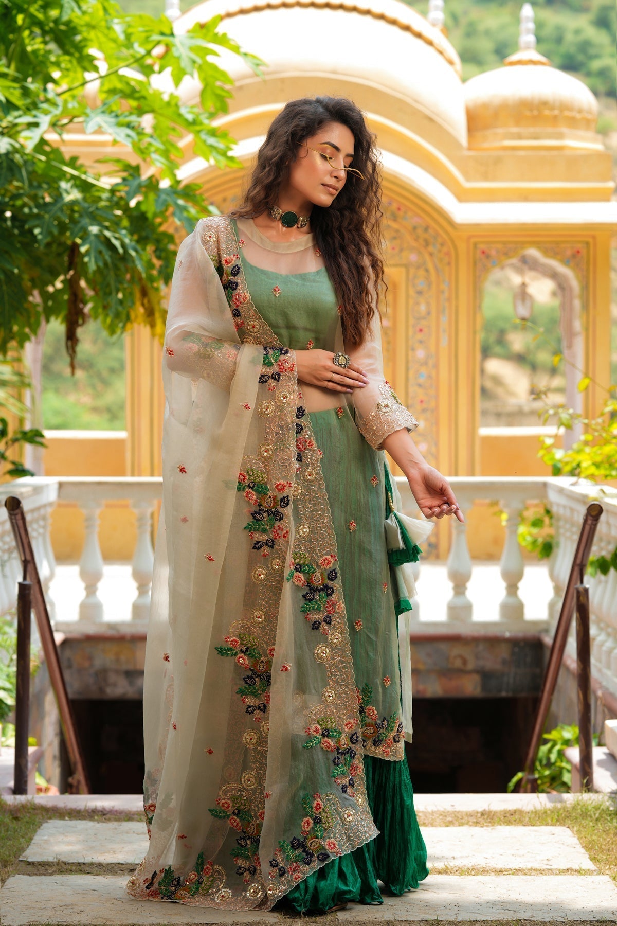 Image of Dilruba ivoreen crush skirt kurta set