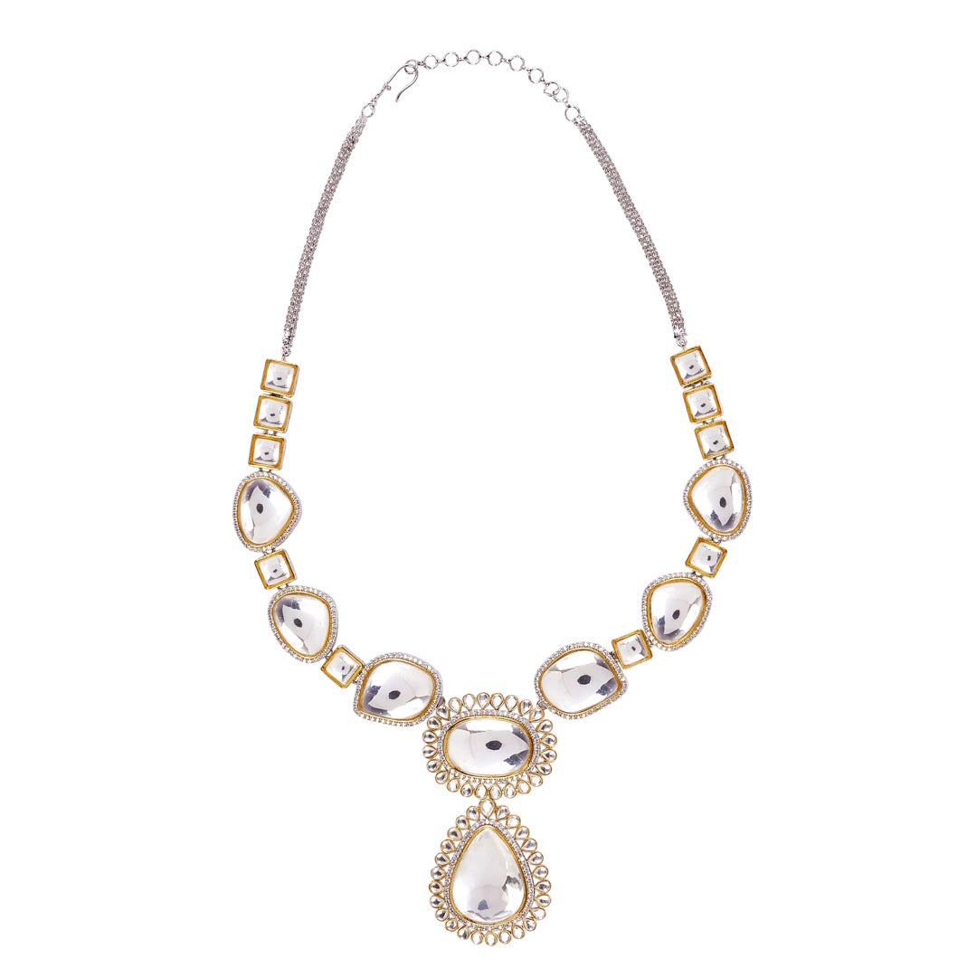 Vivinia By Vidhi Mehra Silver Plated Gold Womens Kundan Short Necklace Set with Pair of Earrings VN231