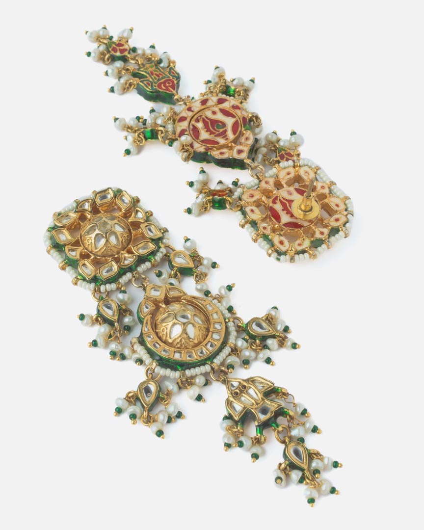 Vivinia By Vidhi Mehra Gold Plated Womens Kundan Short Necklace Set with Pair of Earrings VN1079