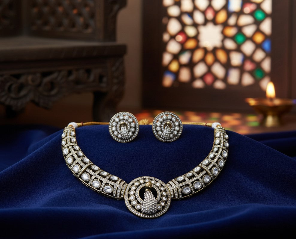Peacock Heritage Choker Set