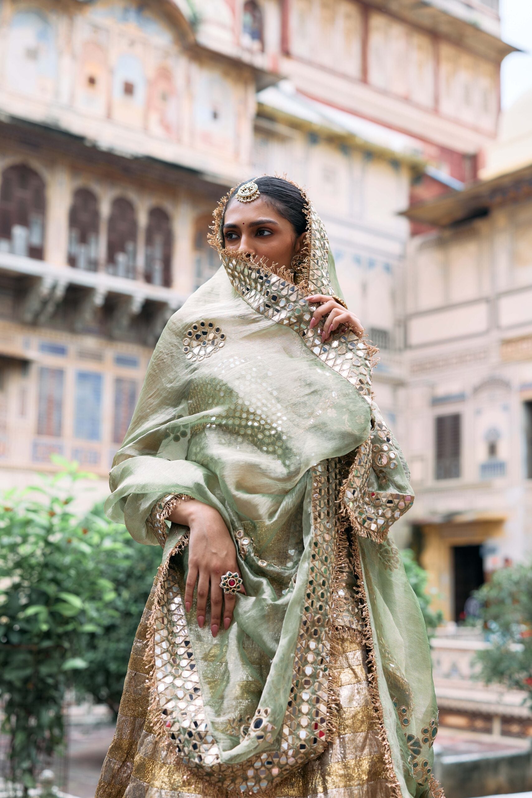 Kiran Sona Chandi Lehenga Set