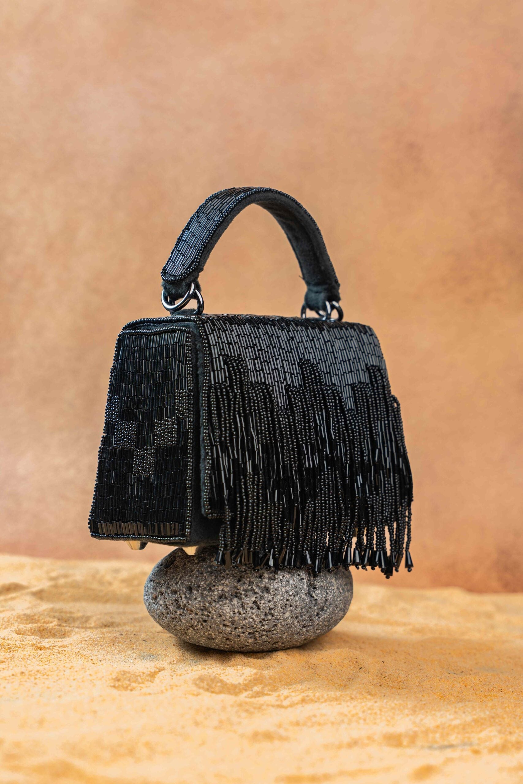 Salli En vie Mini Kasse Tassel Black