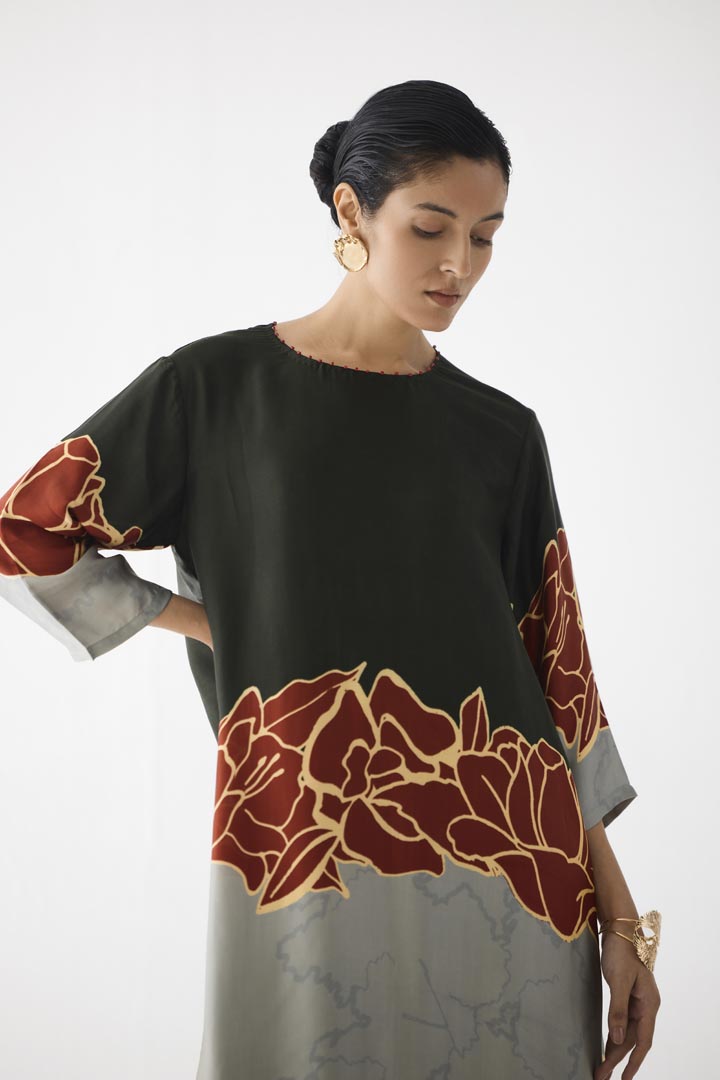 RED ALBA A-LINE KURTA & PANTS