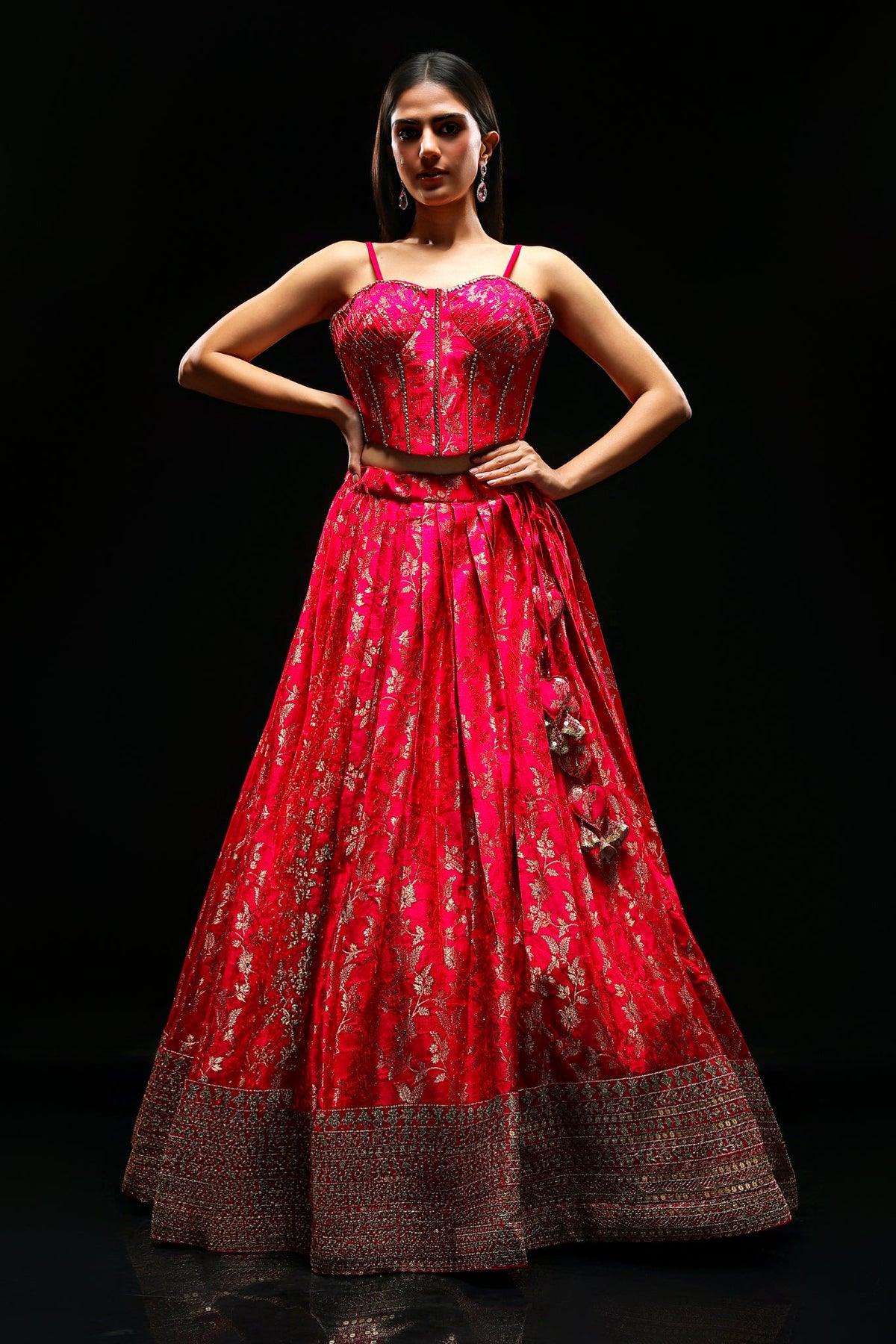 rani-jacquard-lehenga-set