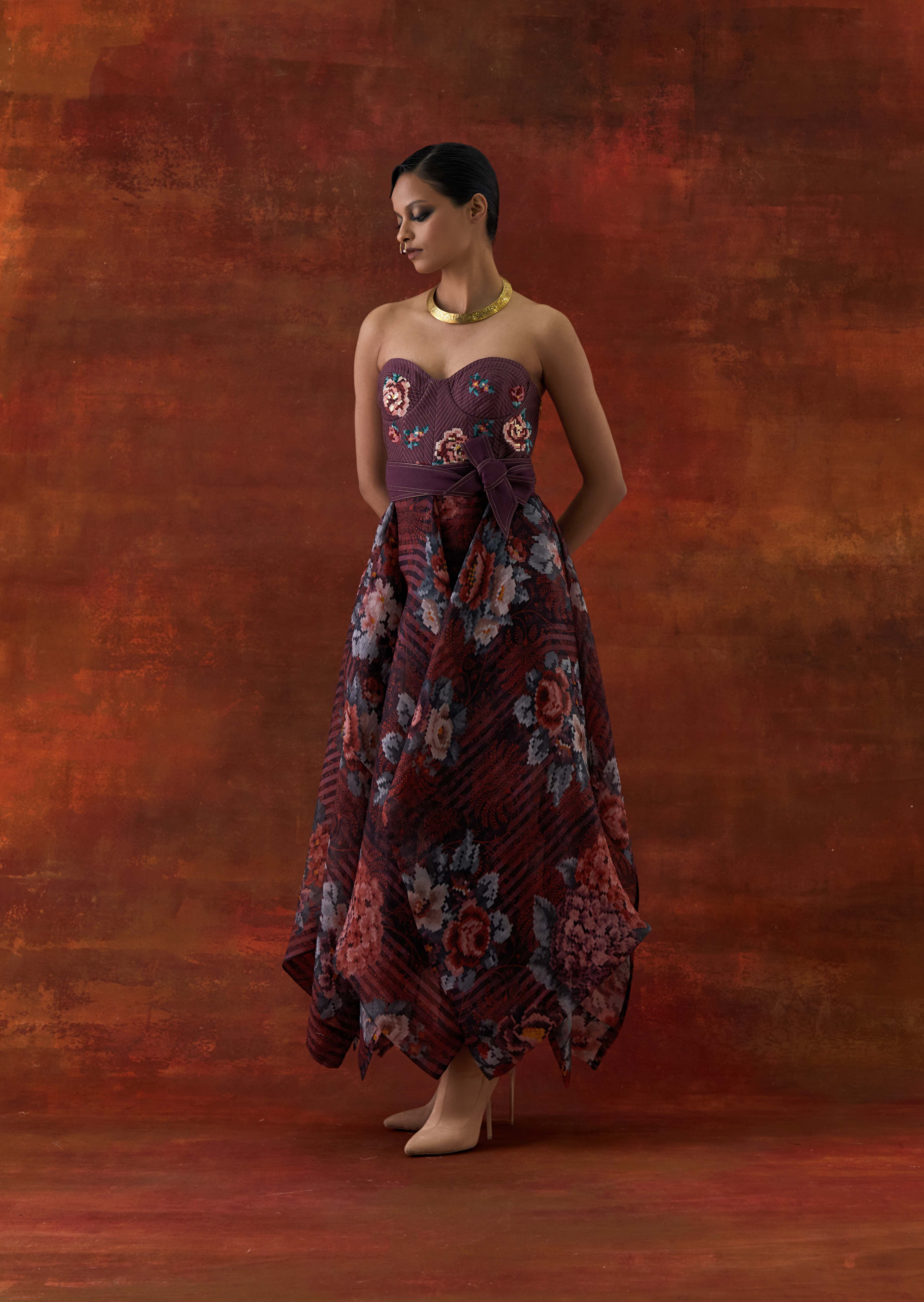 EMB CORSET DRESS - image 4