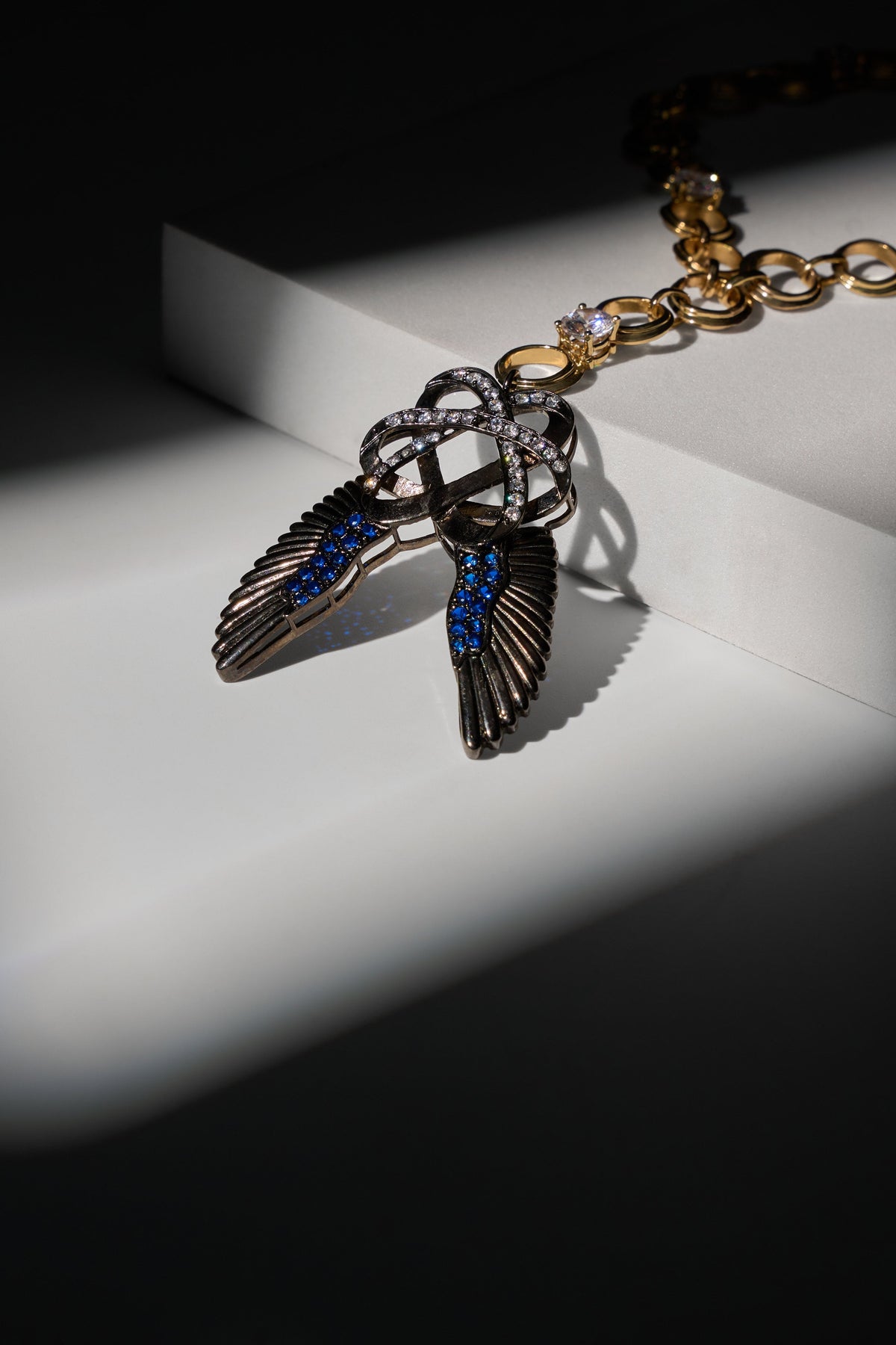 ALA BUSHI NECKPIECE