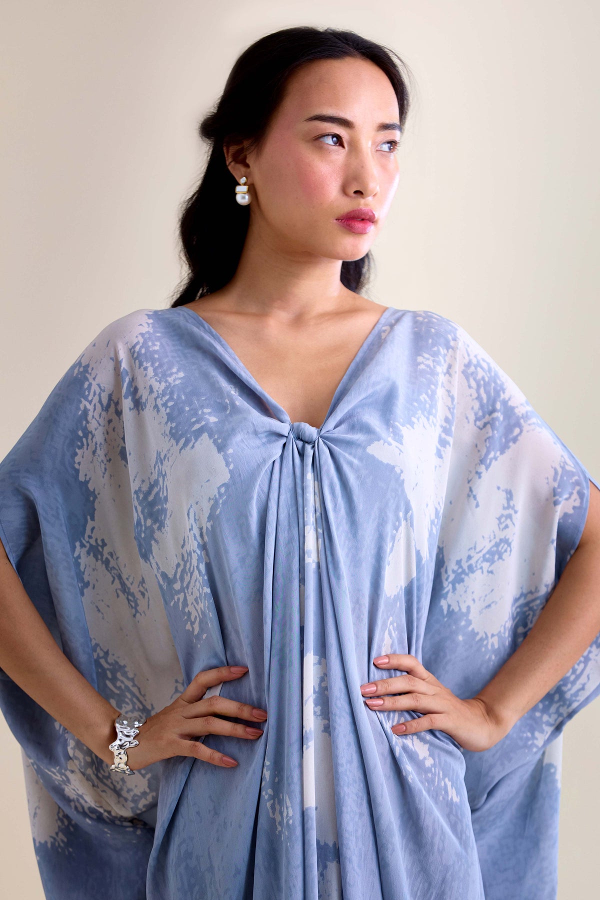 Diya Knoted Kaftan