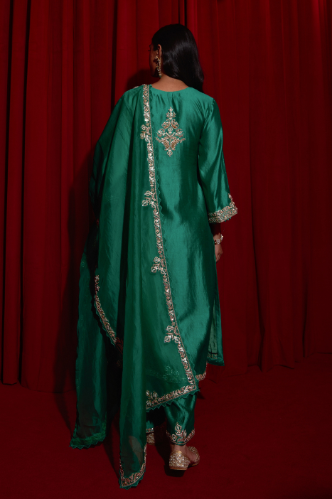 Hiral Suit Set