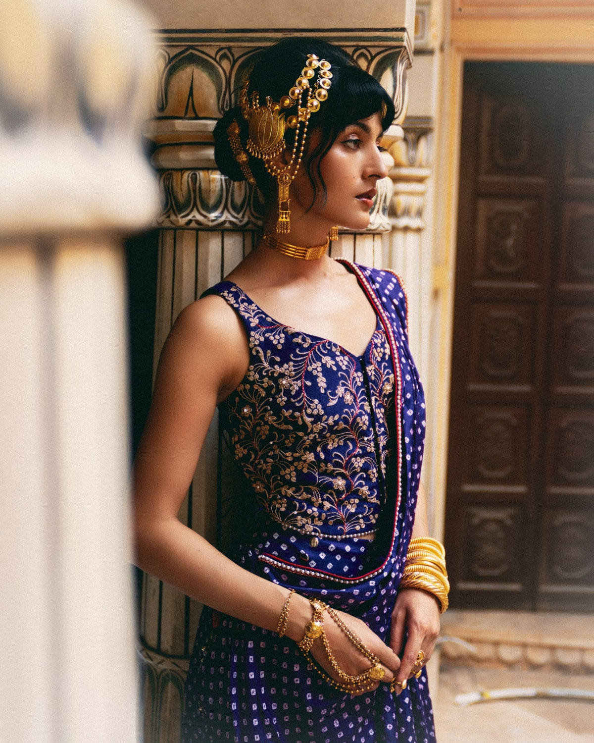 Corset bandhni saree
