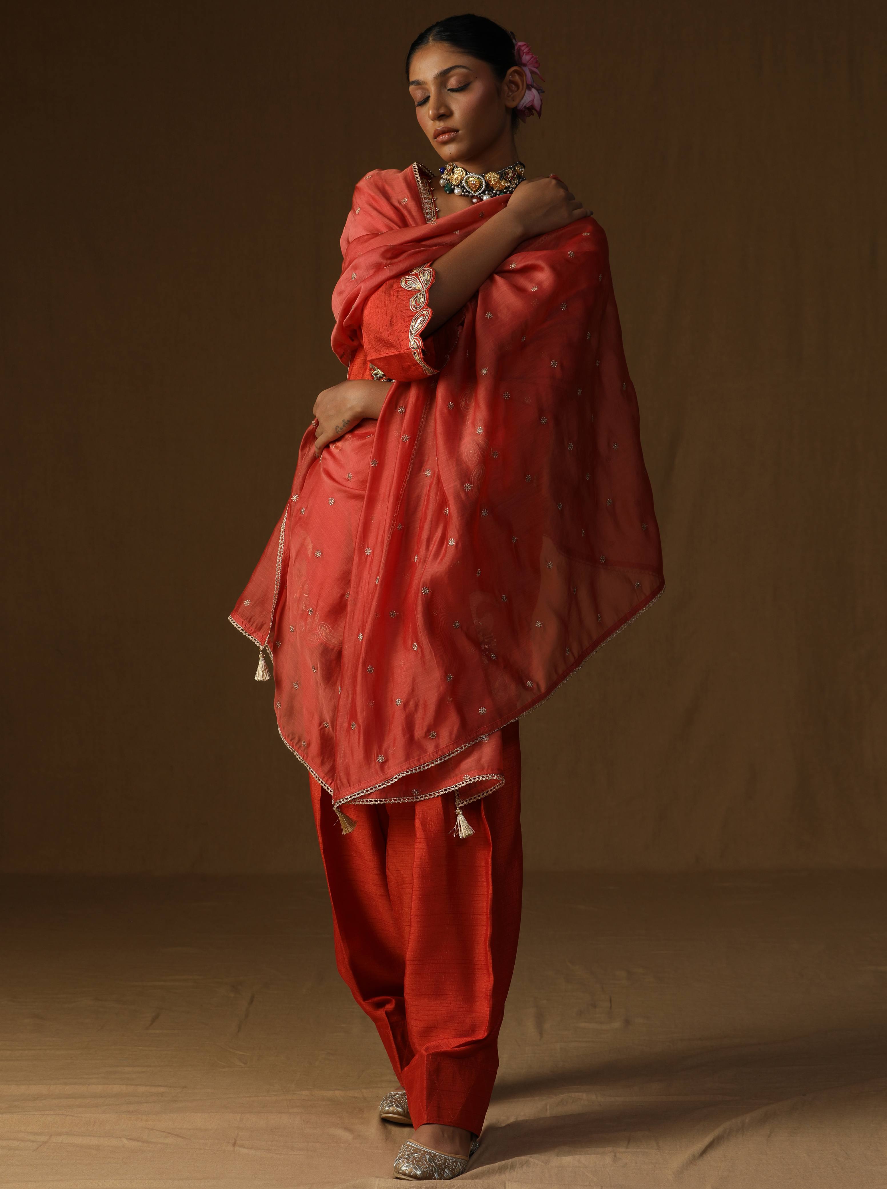 Vrind? � Kesariya Embroidered Suit Set