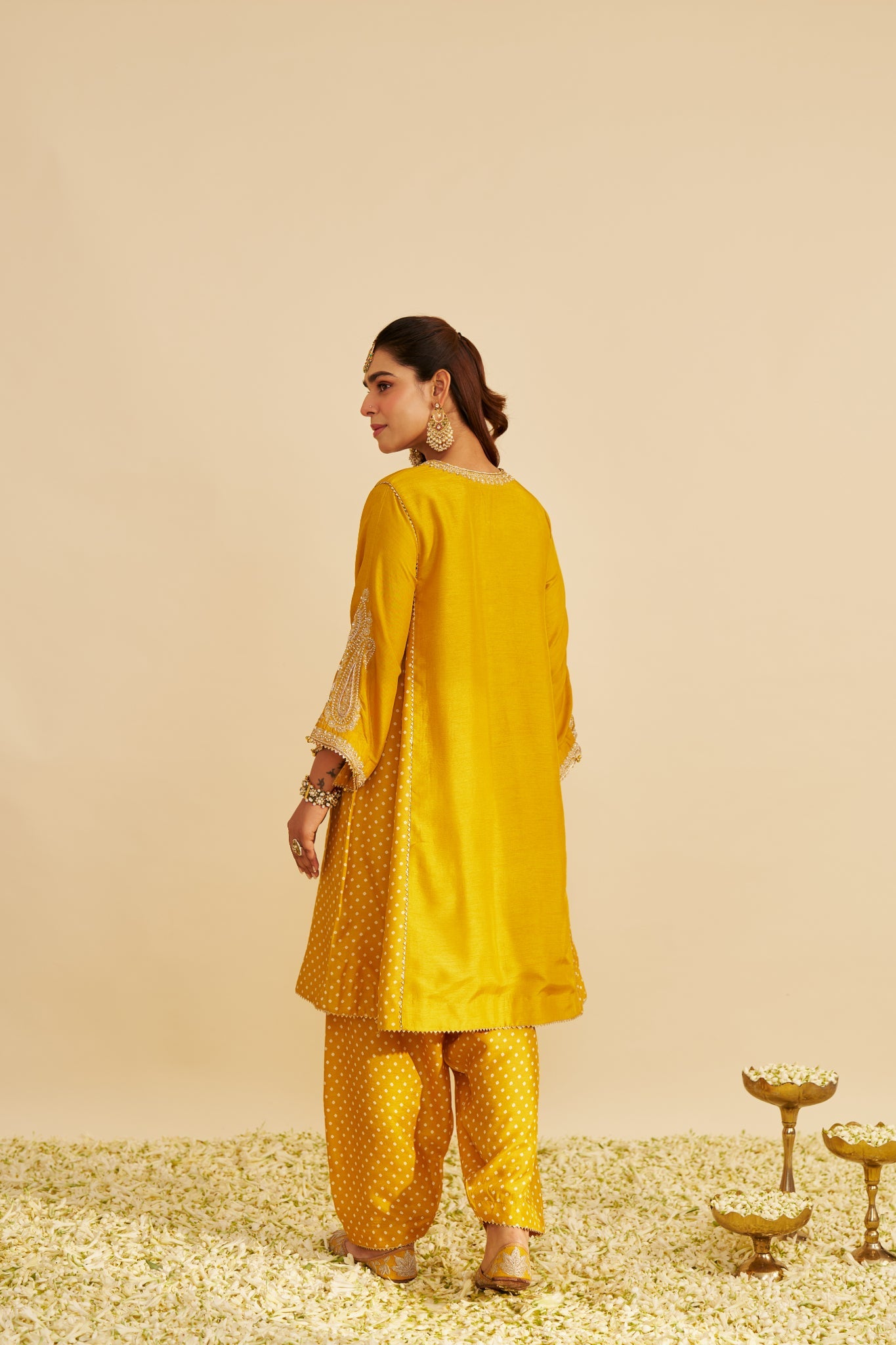 JERIAH - SHORT CHAUGA WITH SALWAR