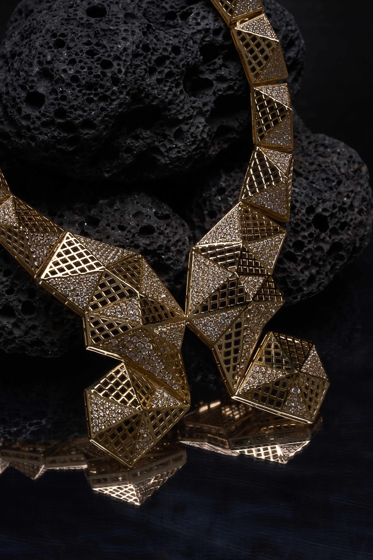 ALA RETO NECKPIECE(GEOMETRIC WAALA)