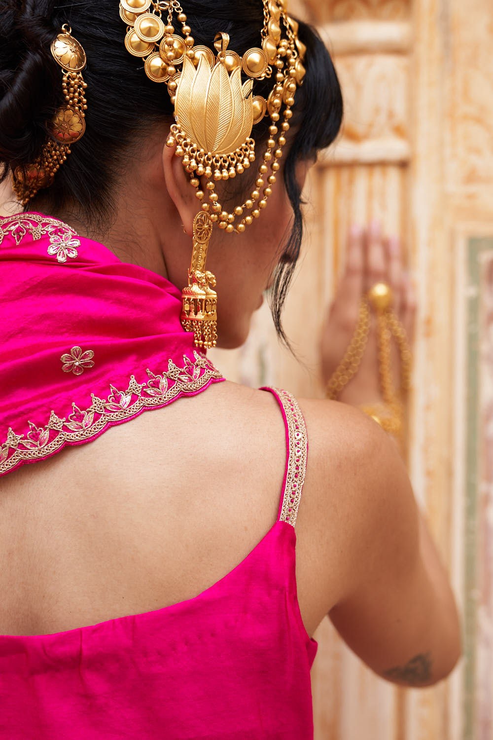 Strappy  bageecha sharara