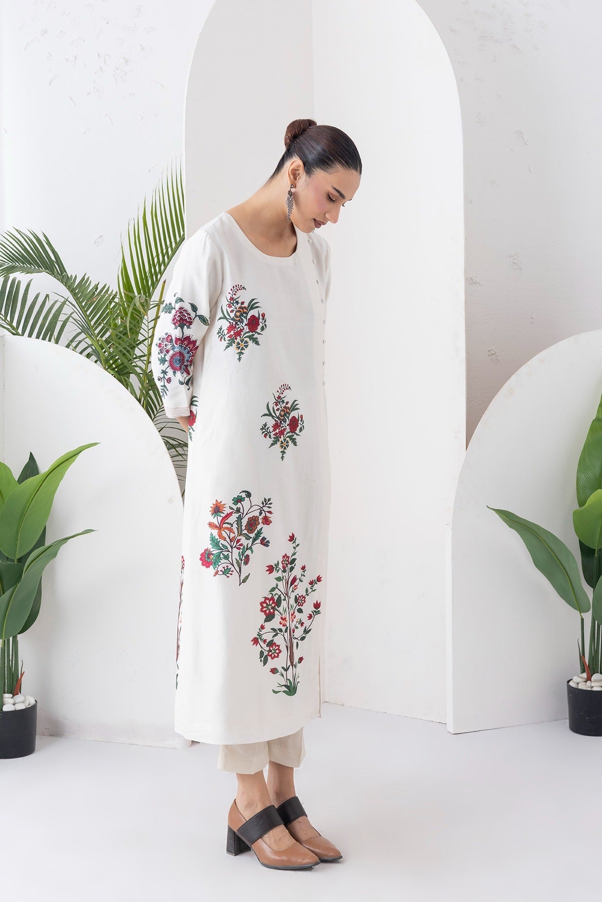 Ivory Silk Chanderi Floral Boota Printed Dress Set (2 PCS)
