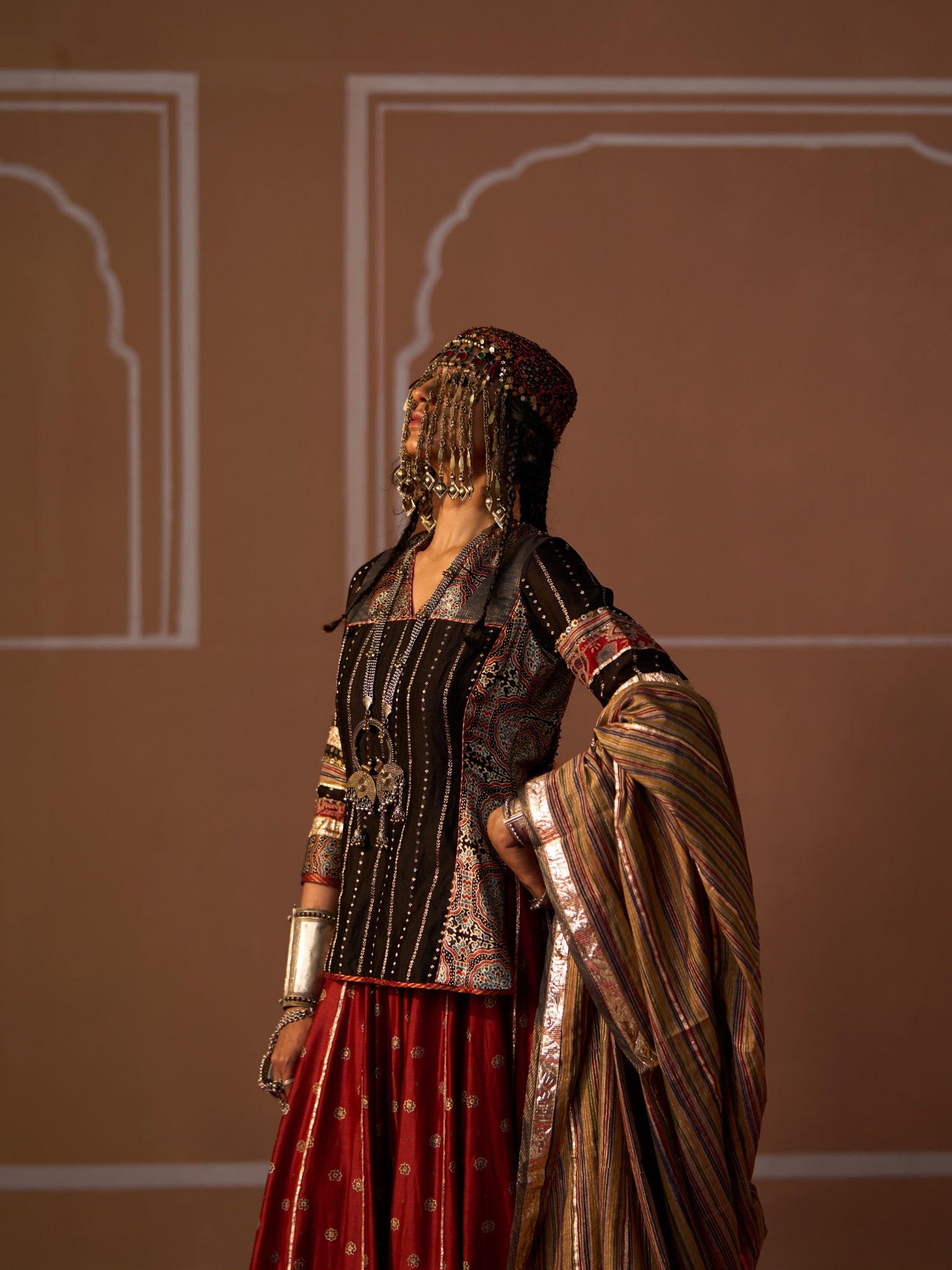 NAZM KURTI