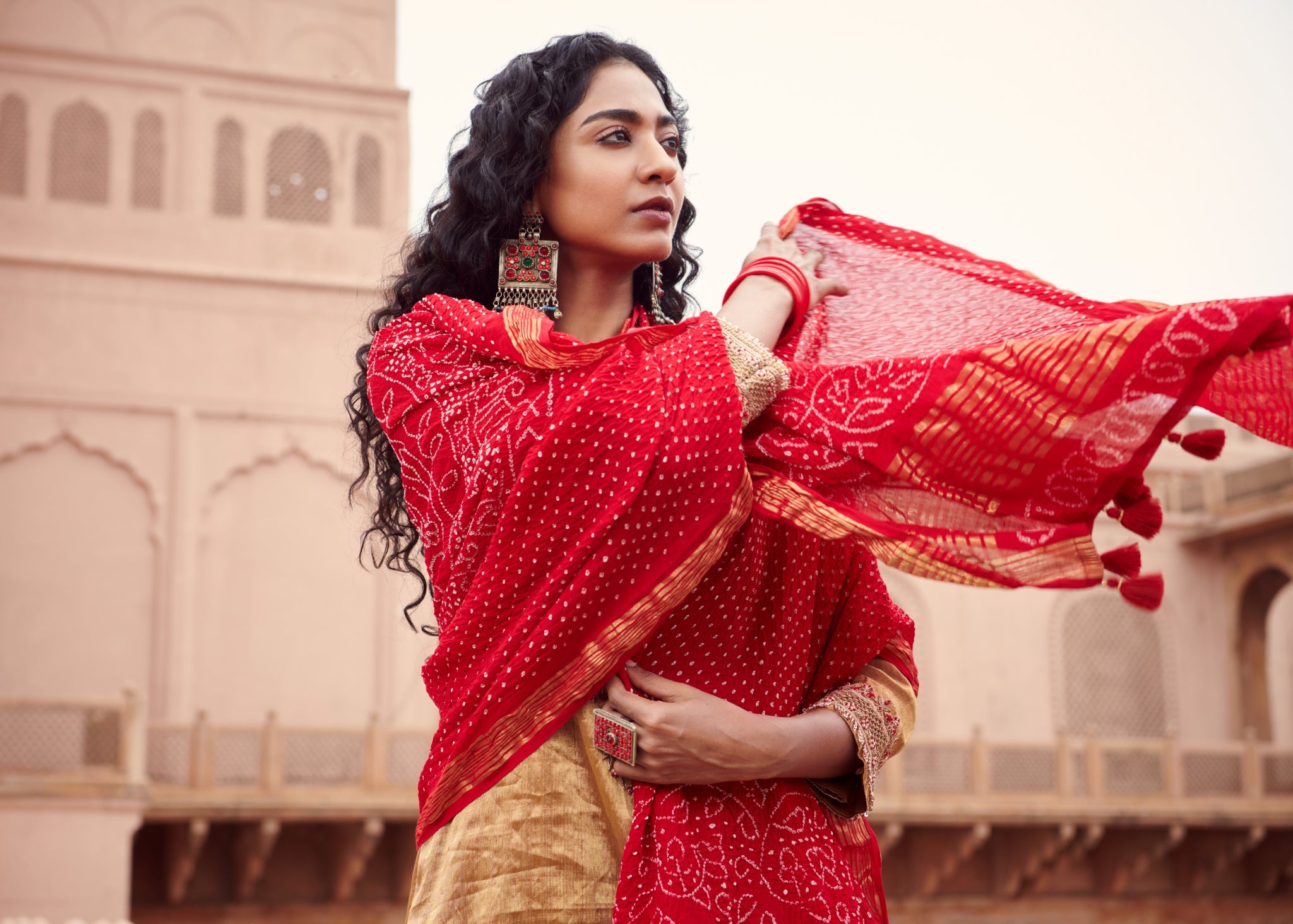 tissue kurta set with bandhni dupatta