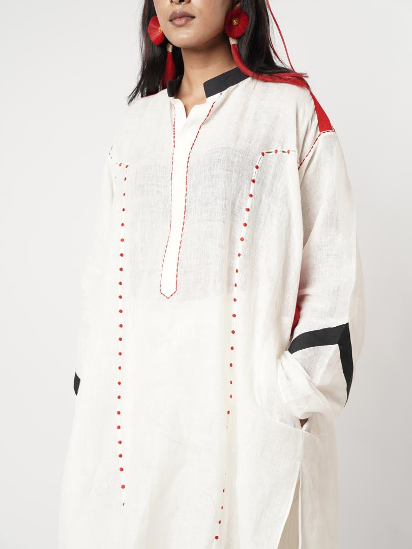 PANELLED PATCHED GUSSET  KURTA SET