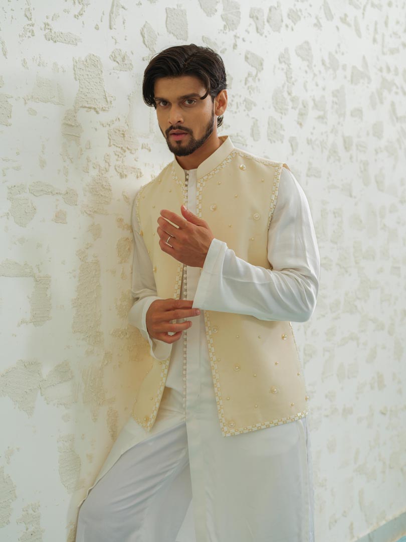 Cream button Bundi set
