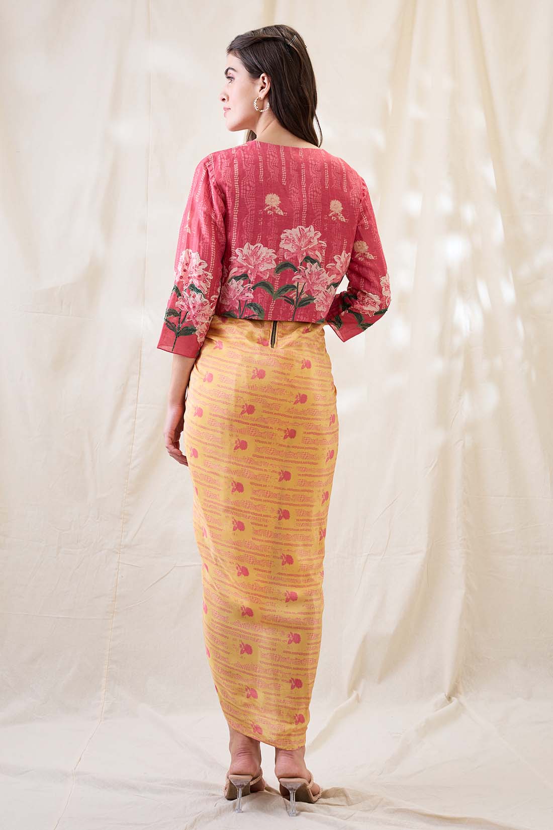 Ravya embellished drape dress set SP4618