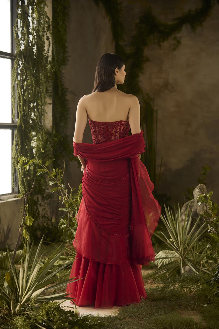 SCARLET SAREE SET