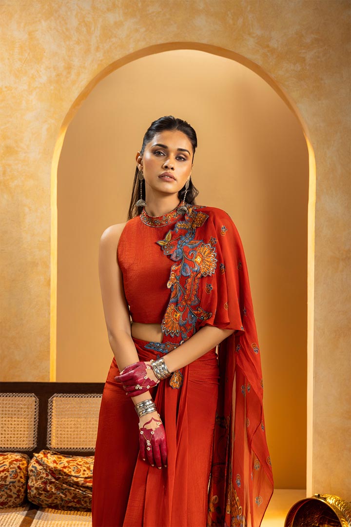 Rangtara Appliqued pre-stitched sareeSP4878