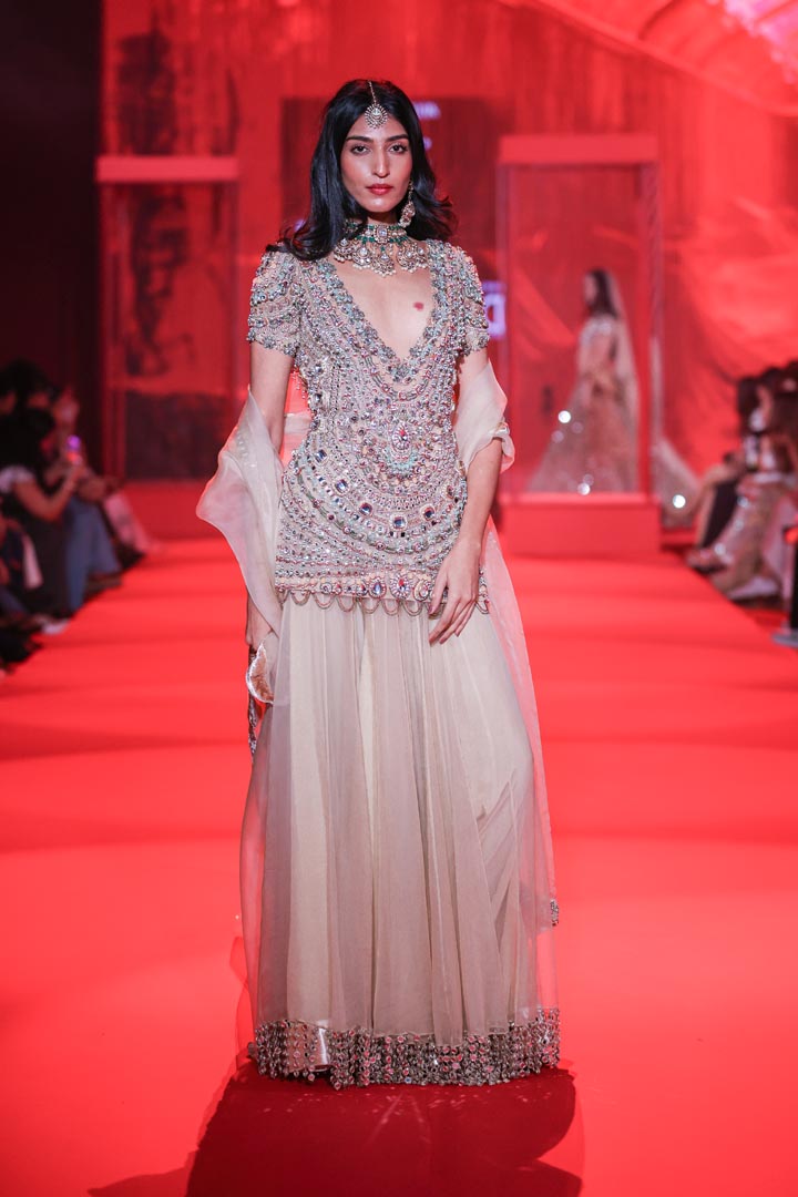 Ratnarekha Kurta Set