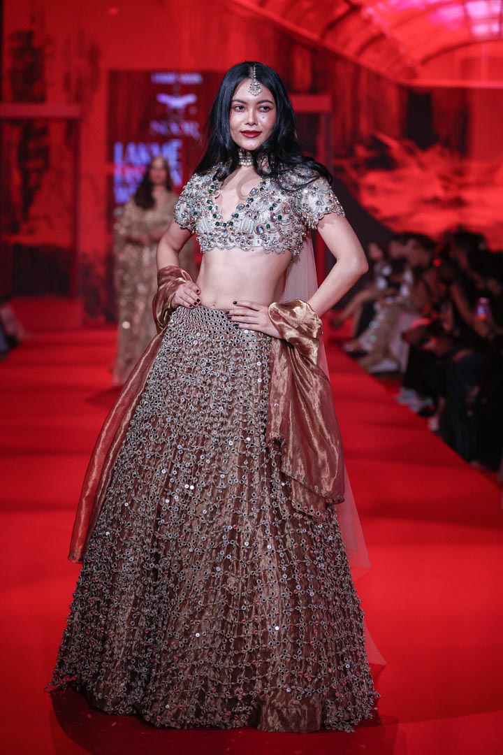 Tarakini Lehenga Set