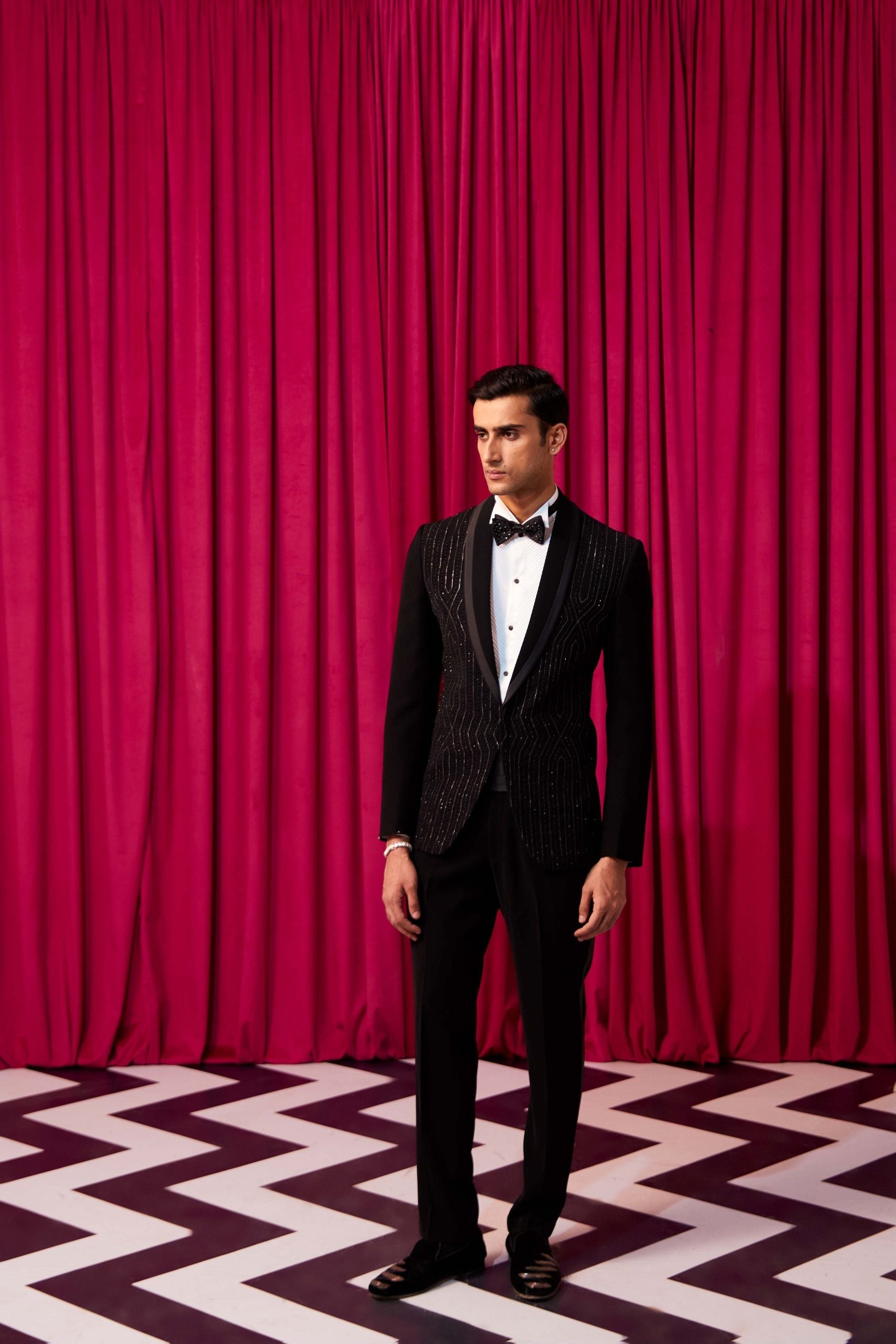 Illusion tuxedo set