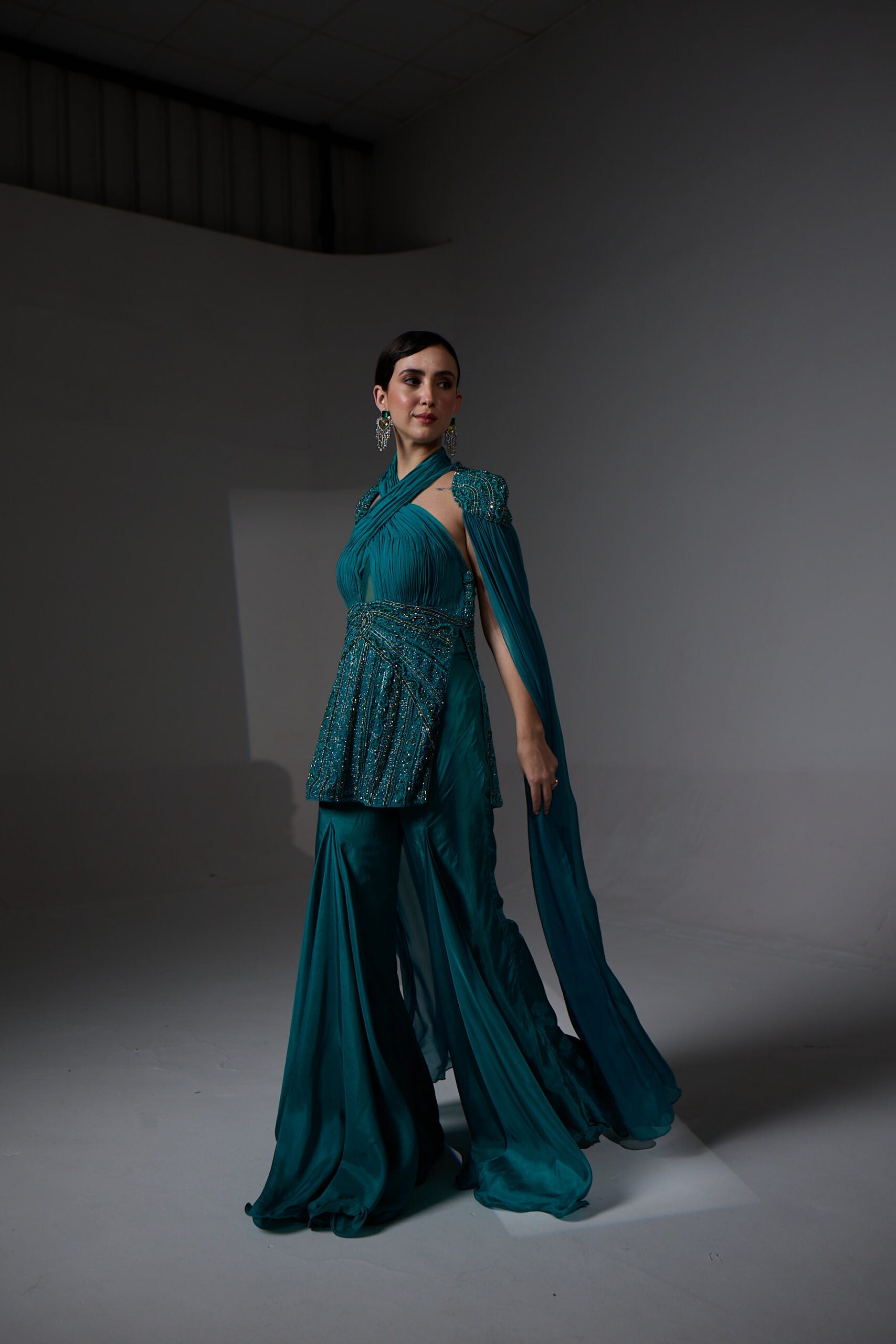 Alma sharara set