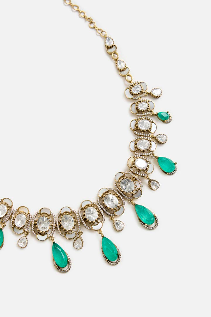 Elegant Green Drop Kundan Necklace Set