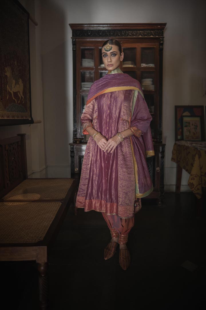 Image of GEET KURTA