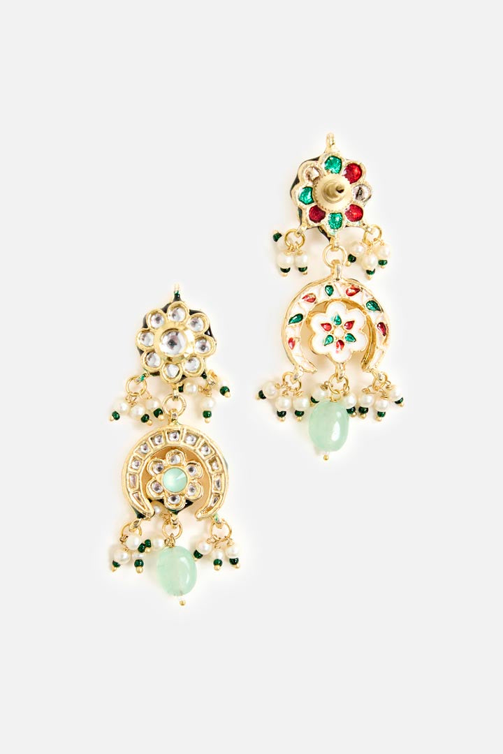 Layered Pearl Necklace & Earring Set with Gold-Tone Motifs and Green Stone Accents