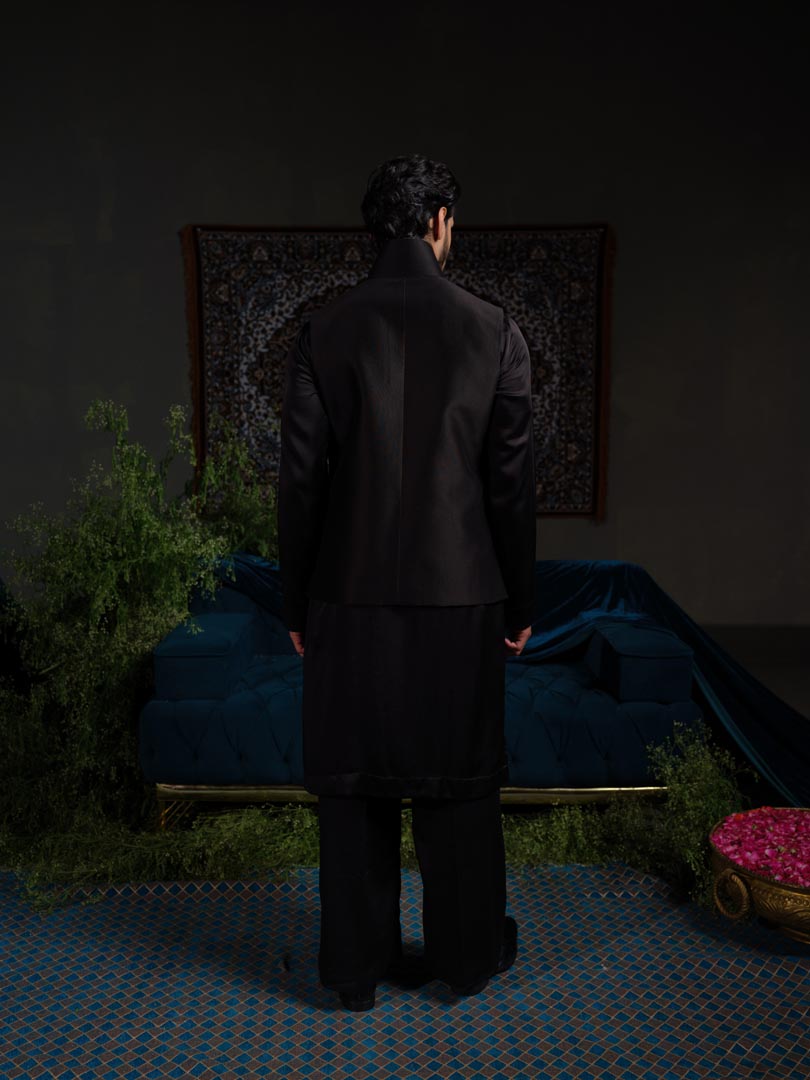 Black thunder bundi only