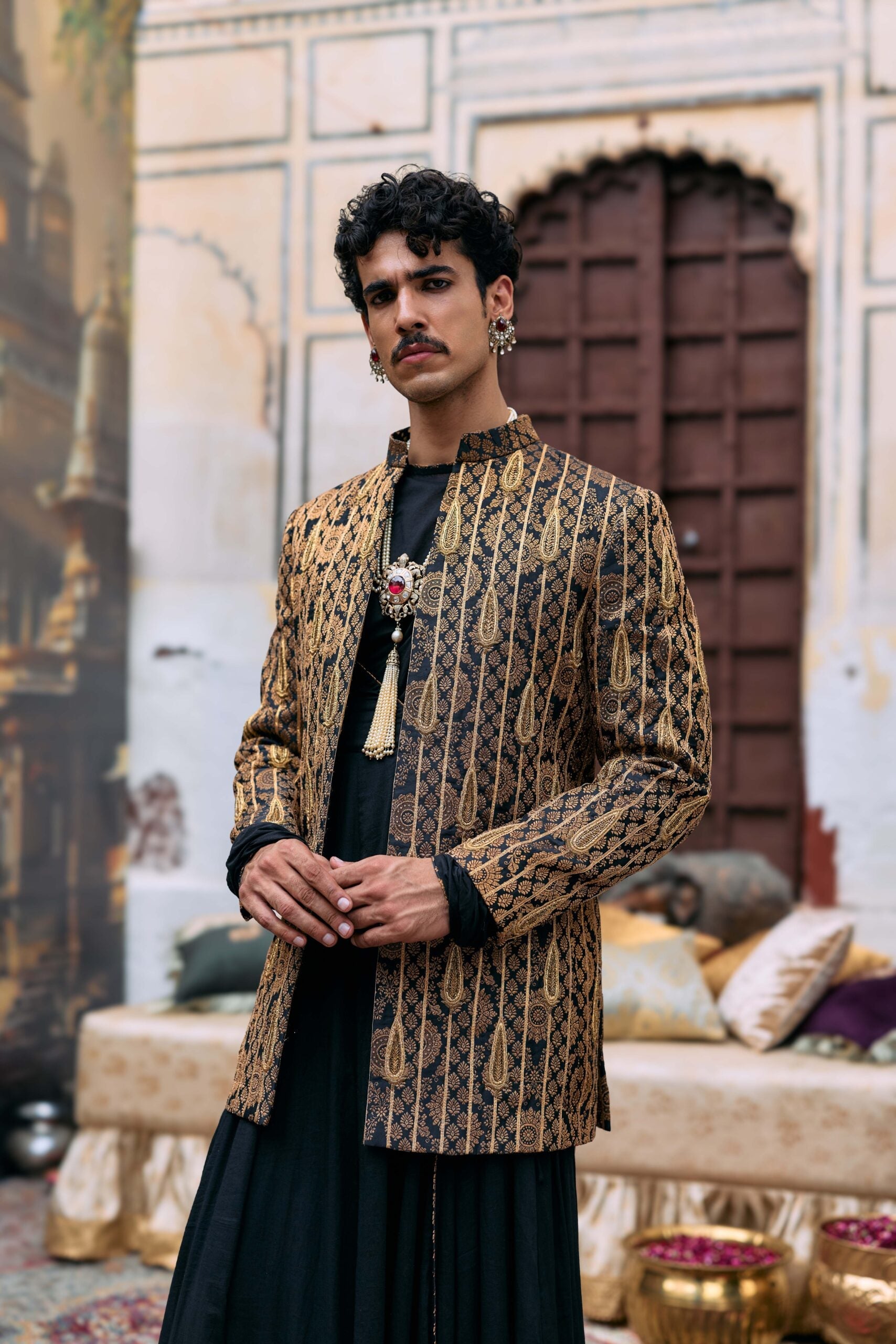 Hiranmaya Sherwani Set