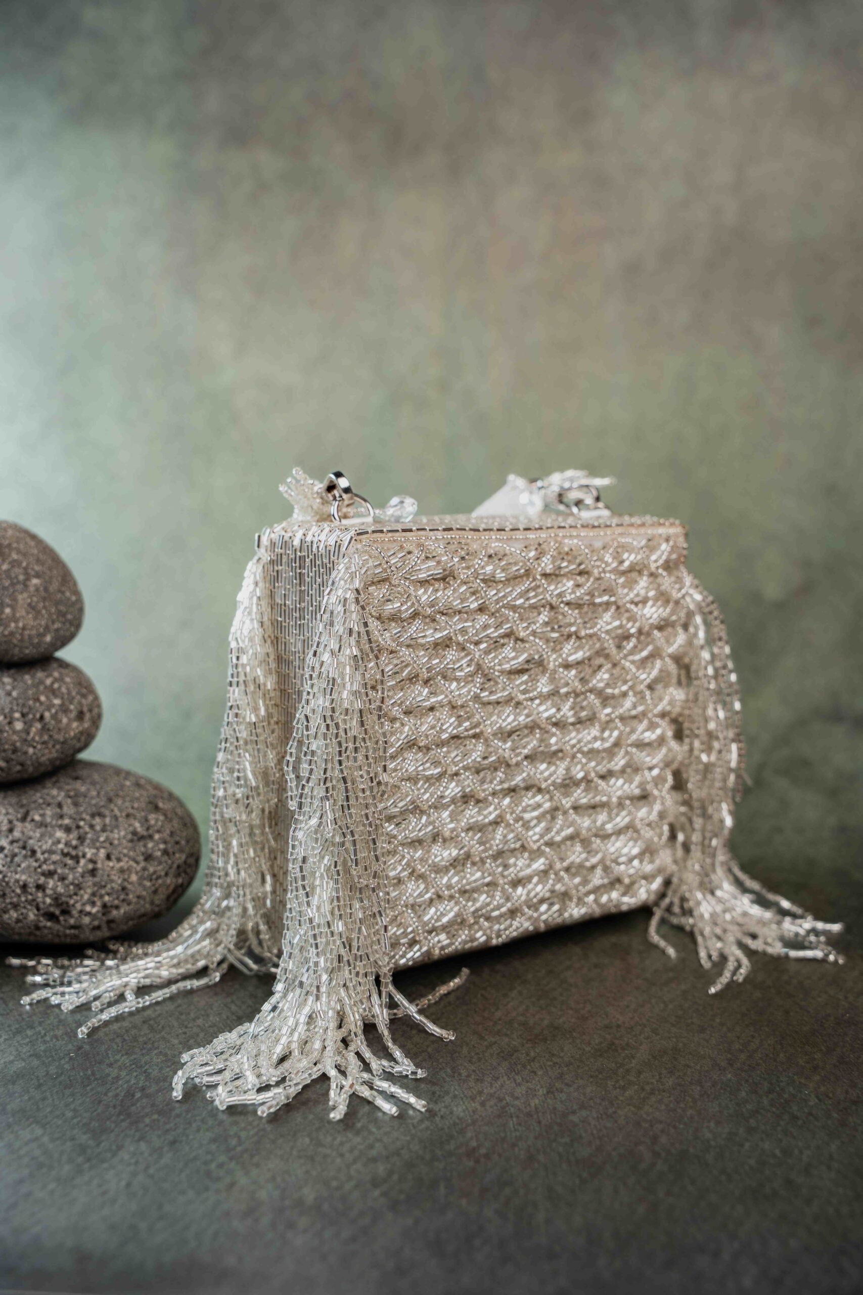 Weave Fringe Kasse Silver