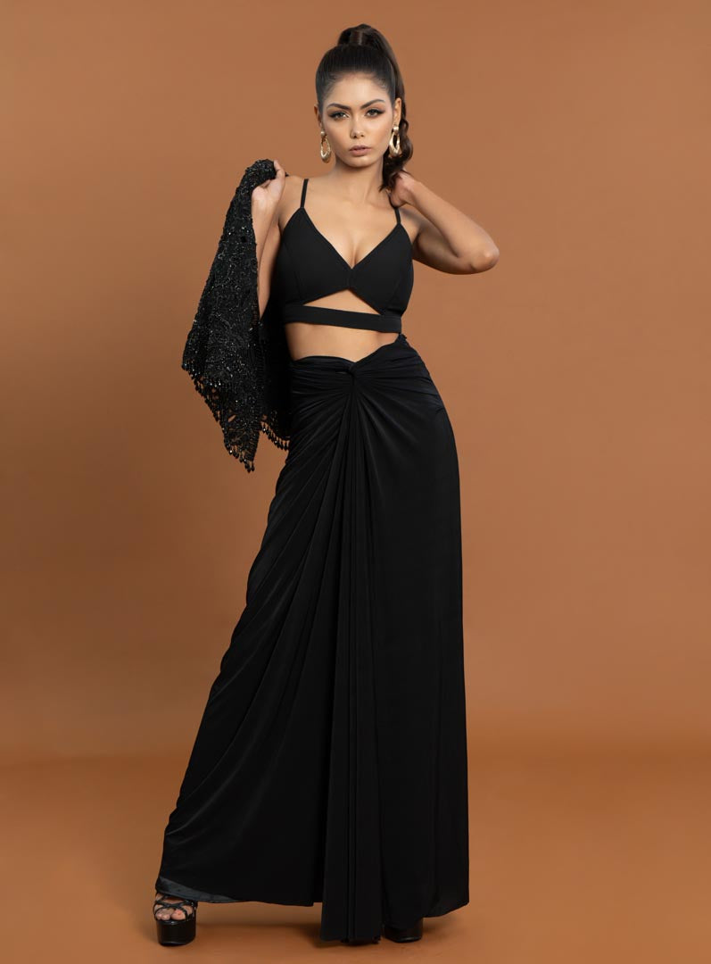 Mia Drape