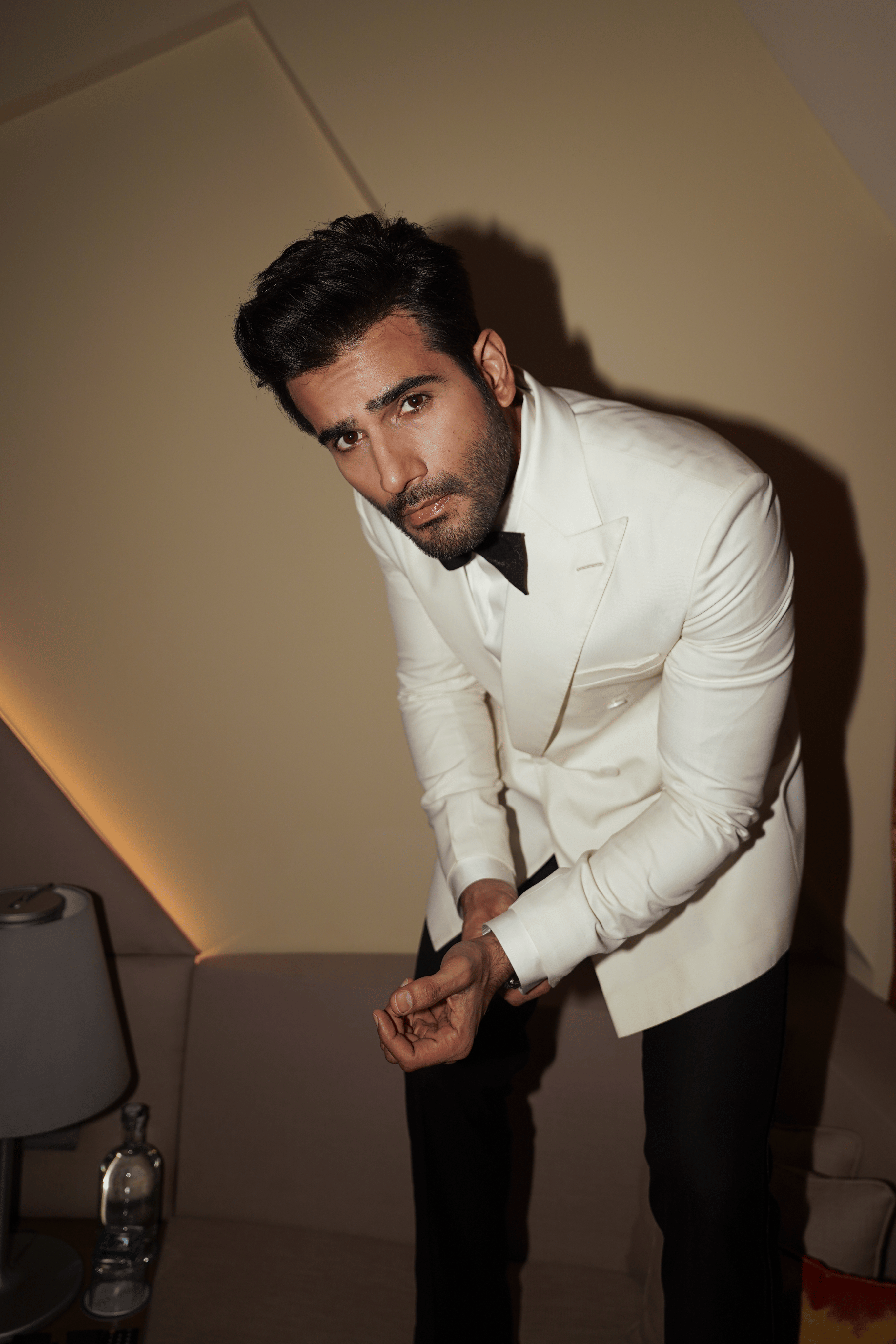 White Worsted Wool Double Breasted Peak Lapel Tuxedo Set