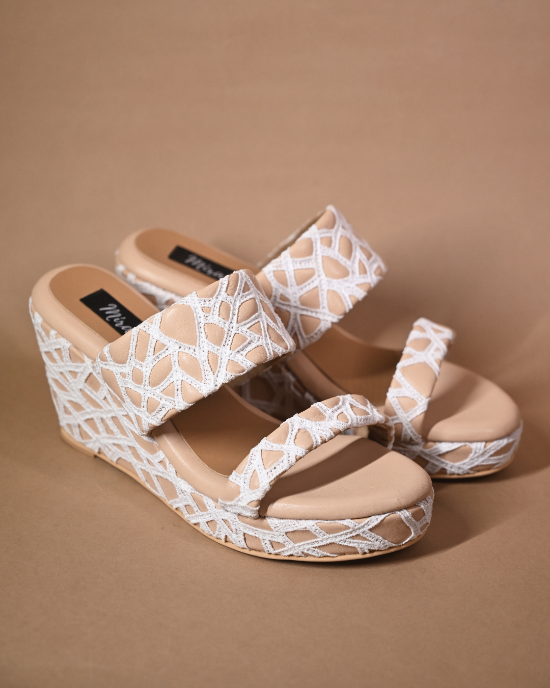 Cushioned Nude Webbed Wedges