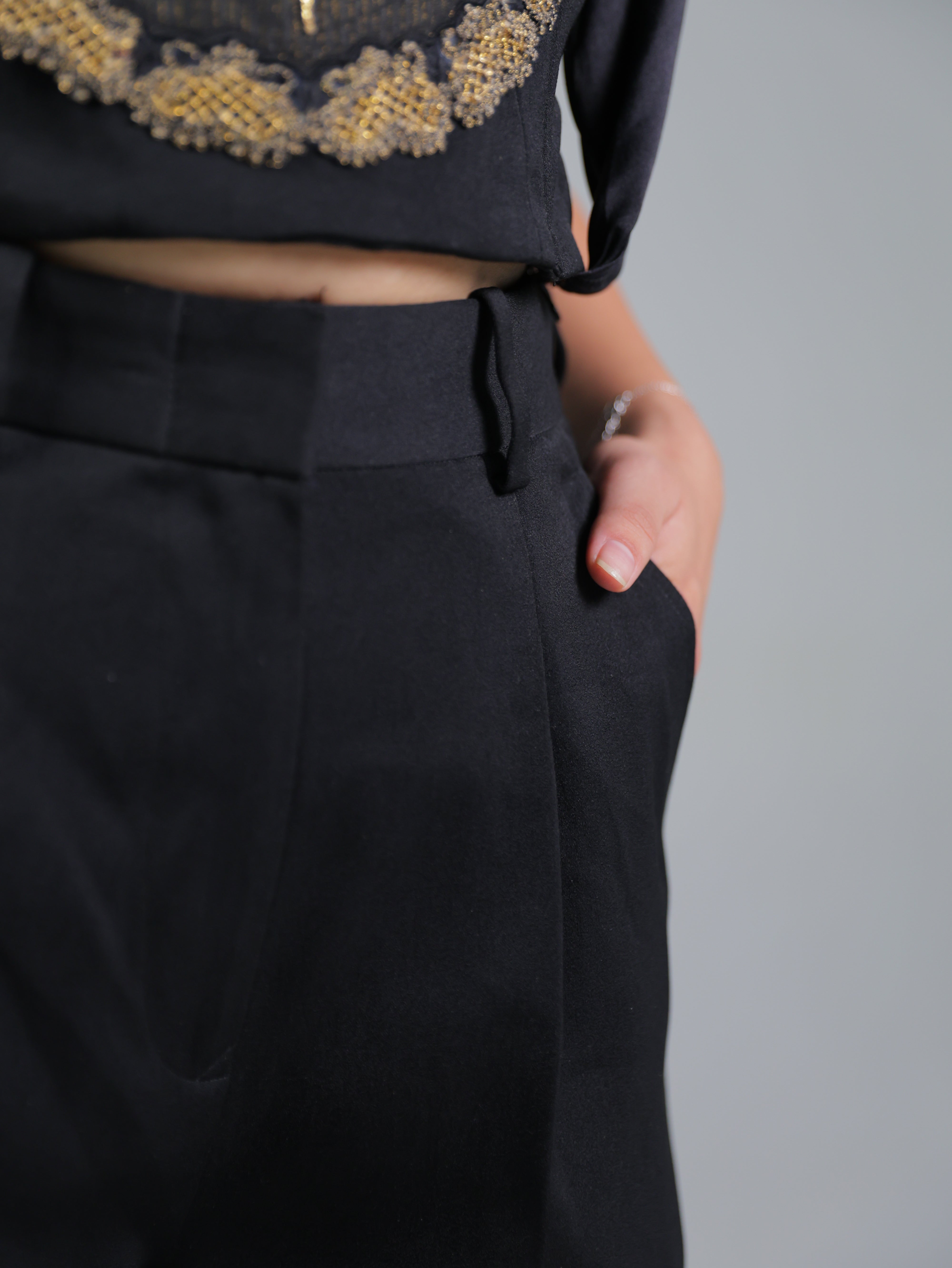 NOCTUTNAL BLOOM SKIRT