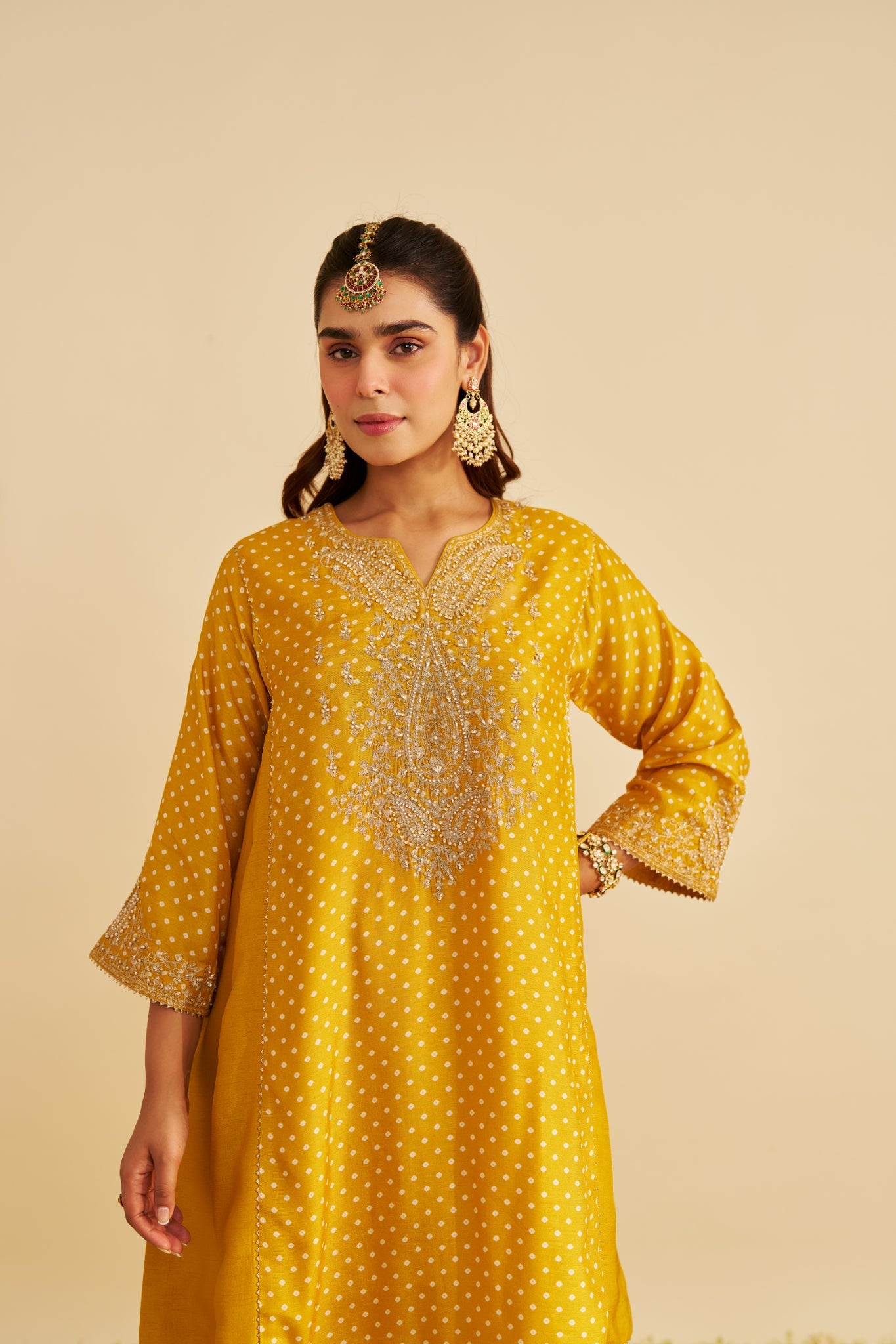 KAYRA - SHORT GATHERED CHAUGA WITH SALWAR