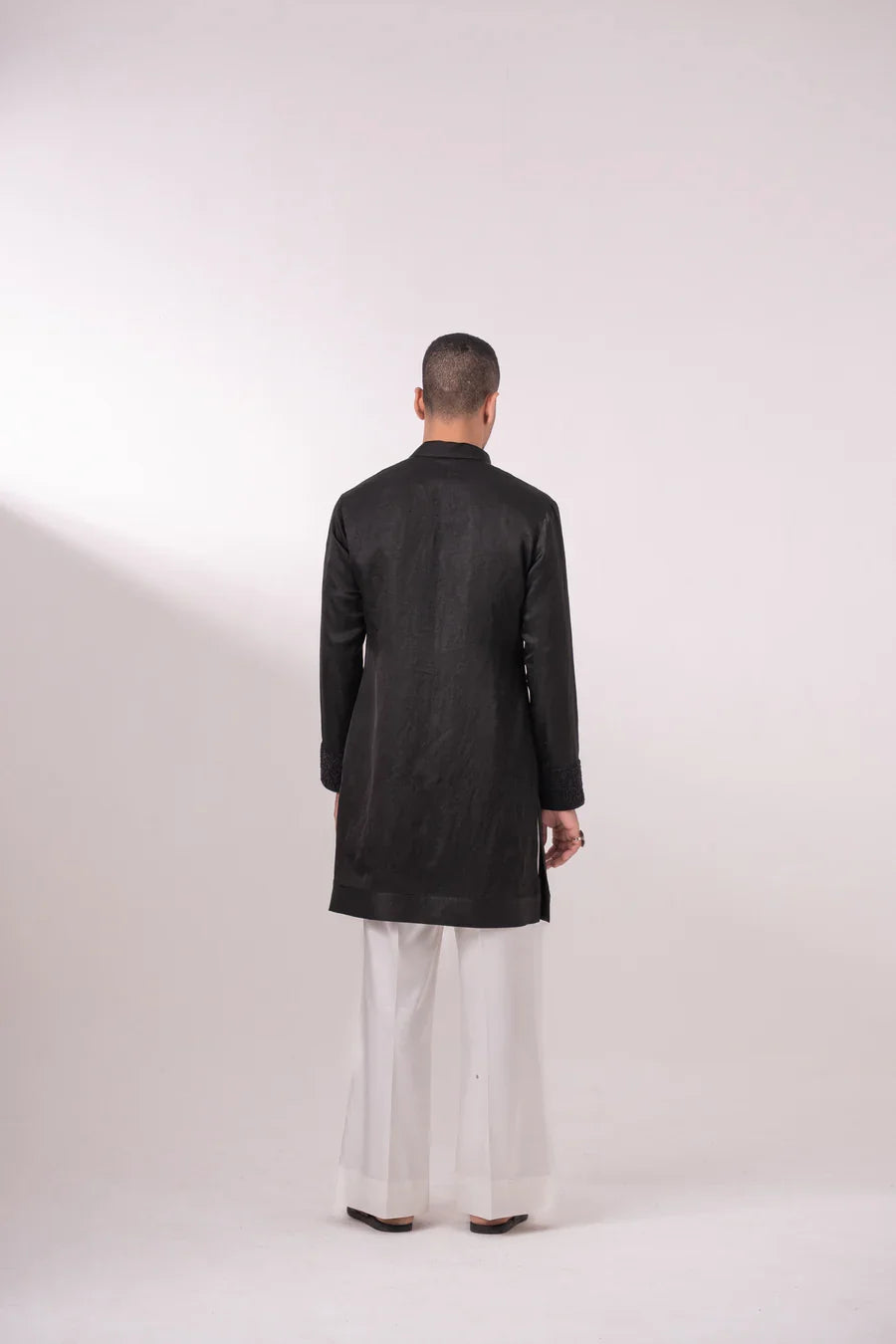 Black Linen Silk Kurta with Zardozi Embroidery