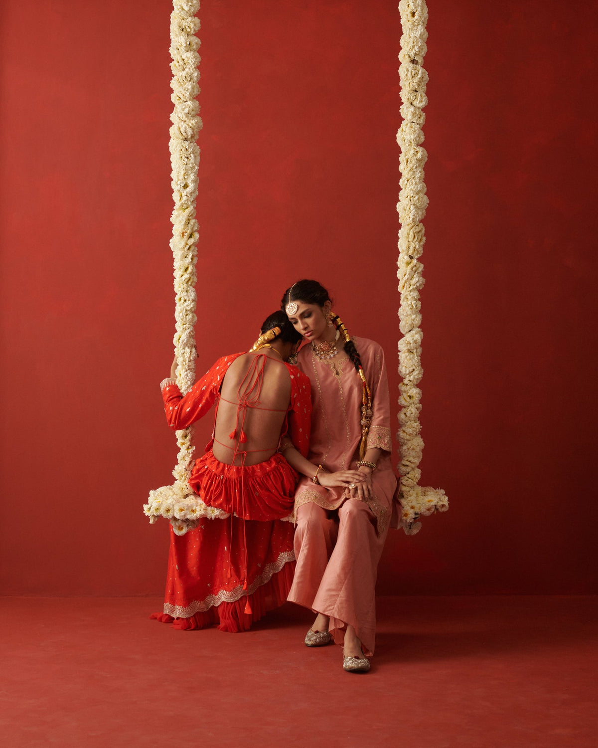 RAANISA & MAHIRA