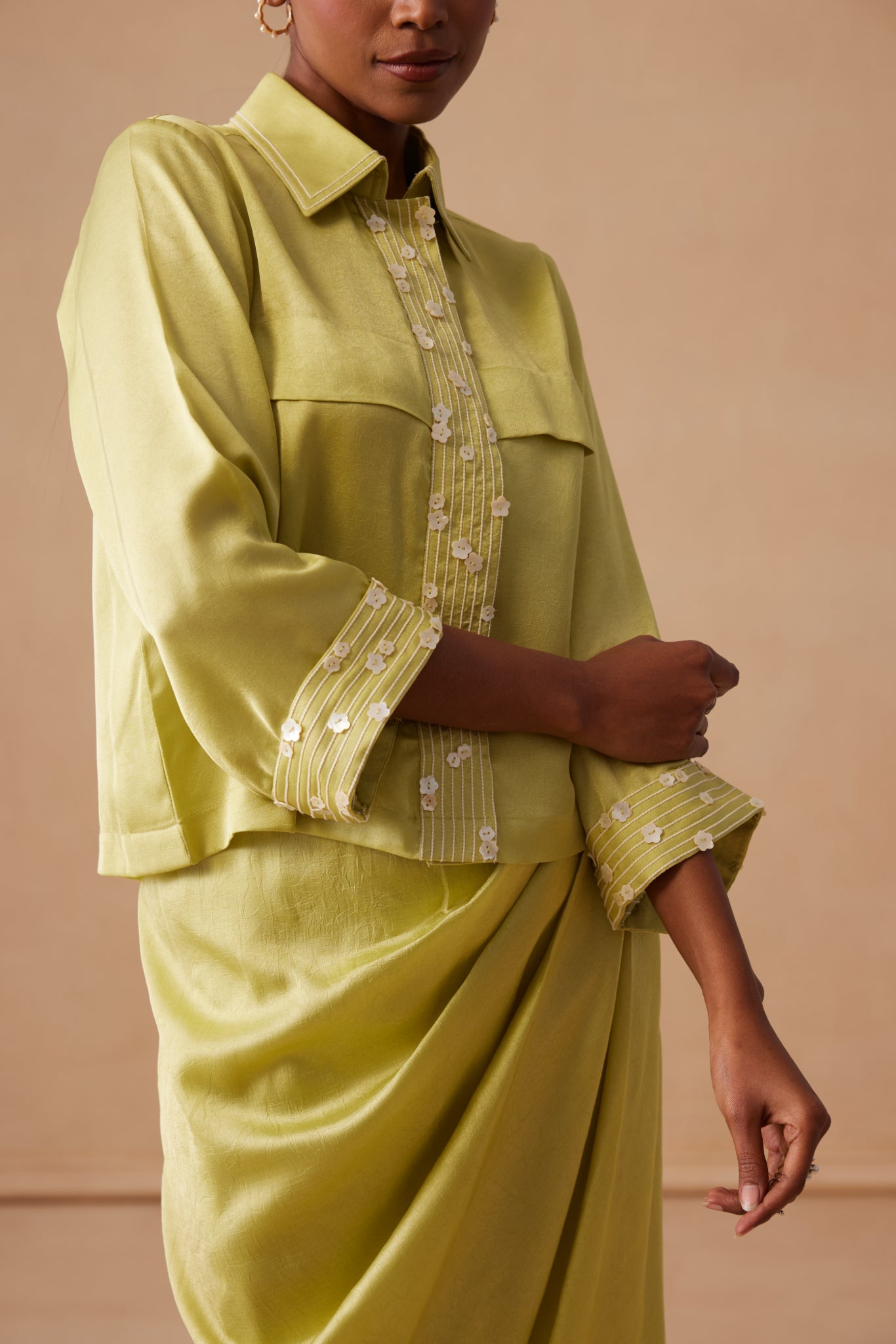 Aneya Set