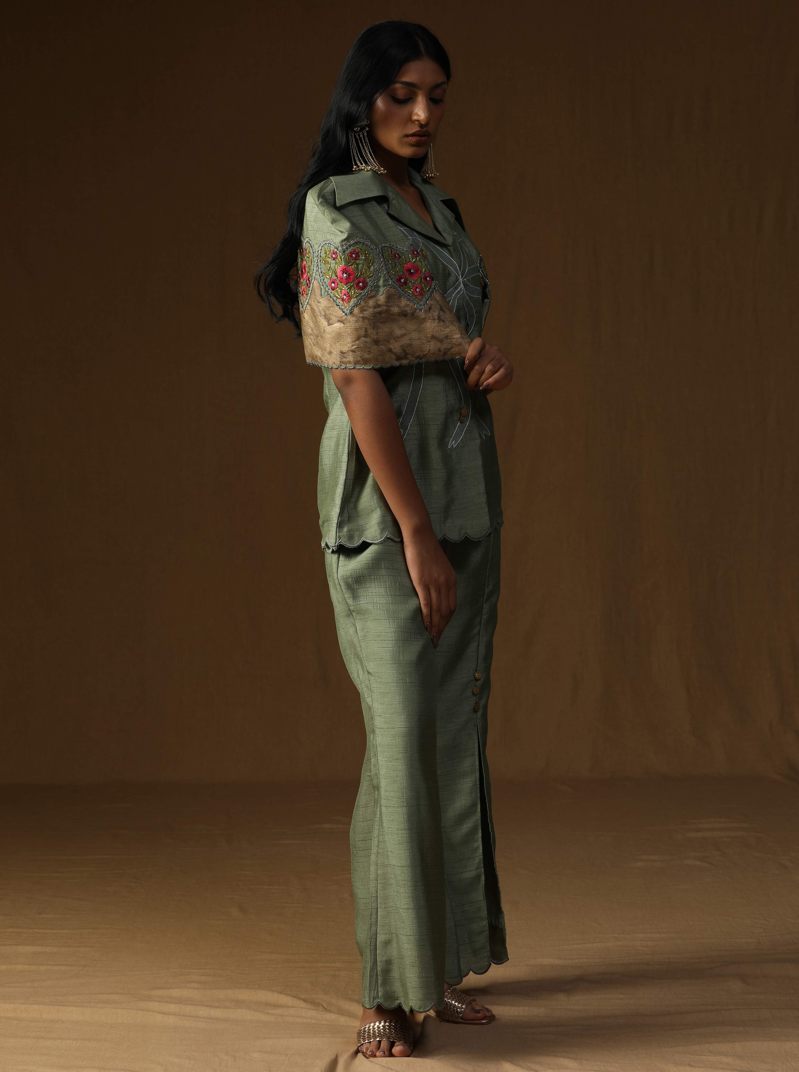 Chitra Pista Noor � The Artisan Rooh Co-ord Set
